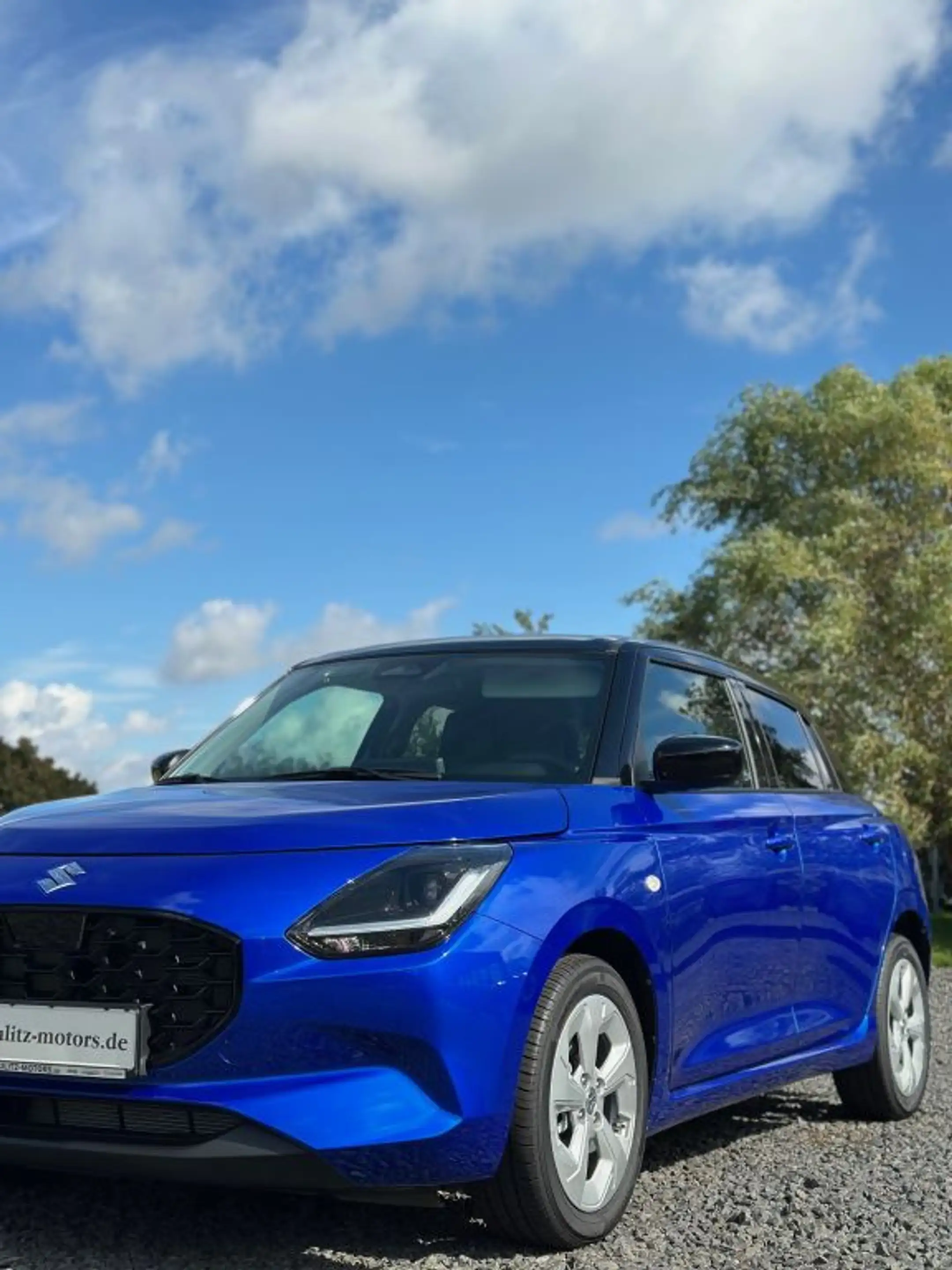 Suzuki Swift 1.2 Hybrid MT Comfort (UZ) — photo 2
