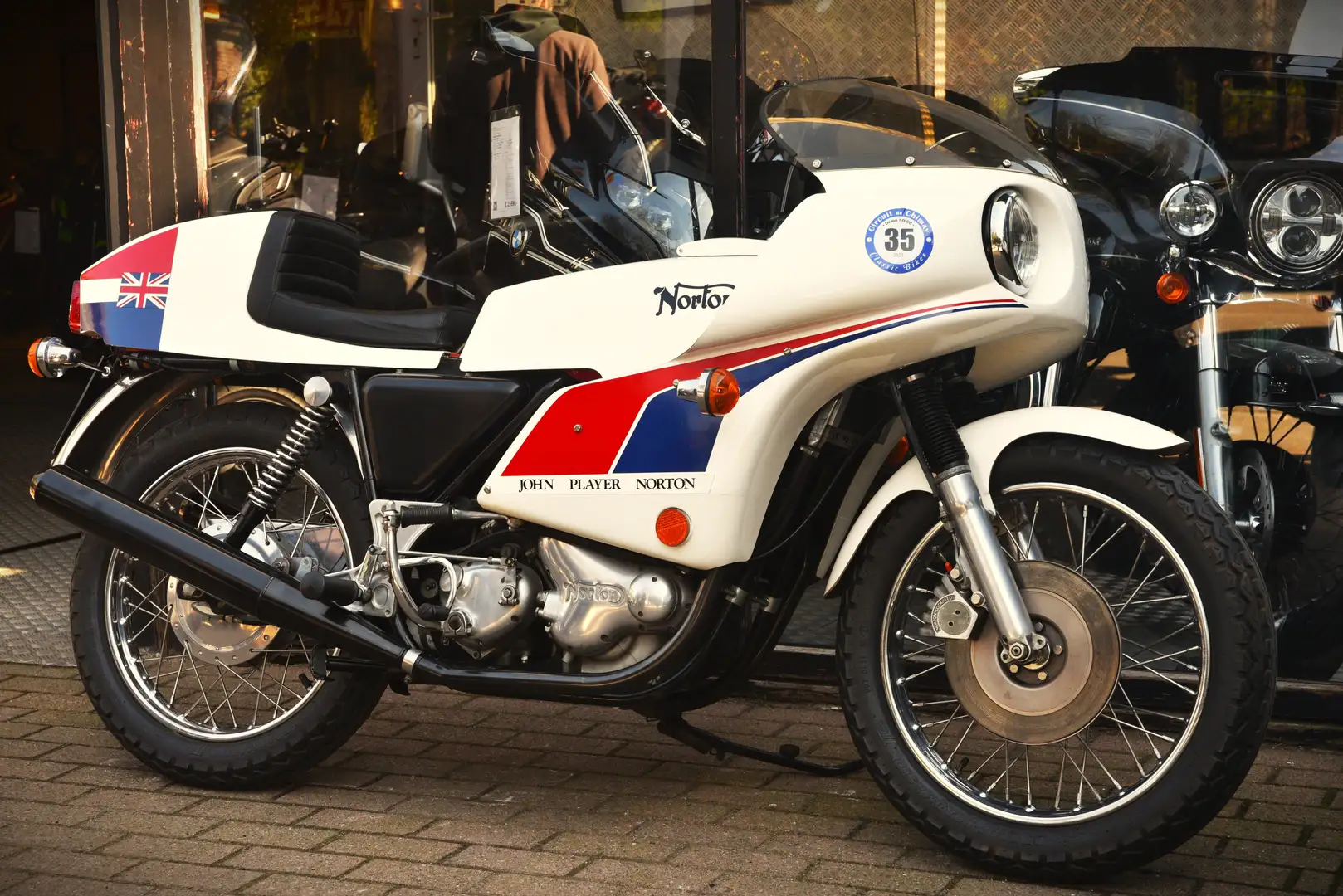 Norton Commando 850 JPS ***MOTO VERTE*** Blanco - 1