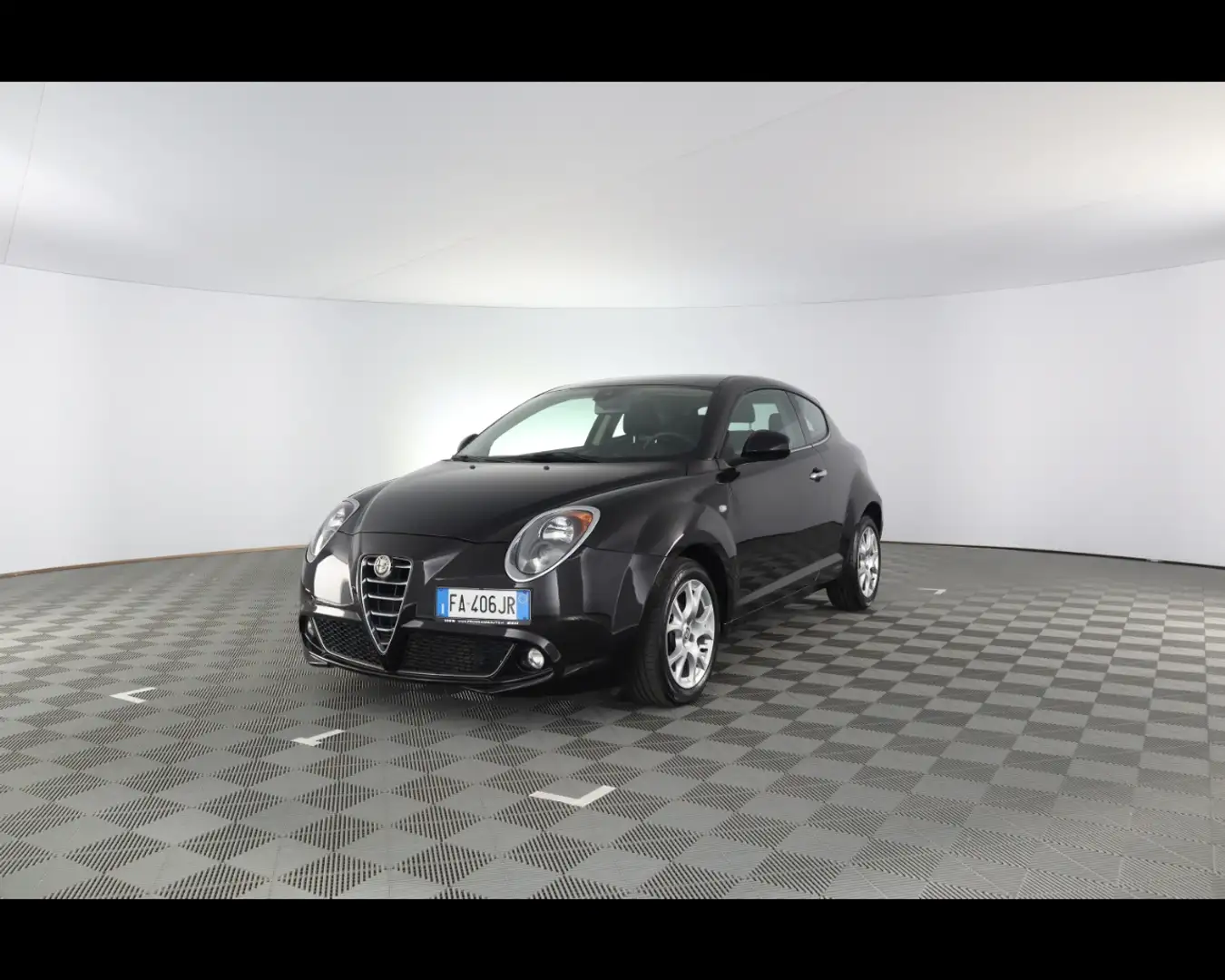 Alfa Romeo MiTo 0.9 Turbo Twinair Distinctive Nero - 2