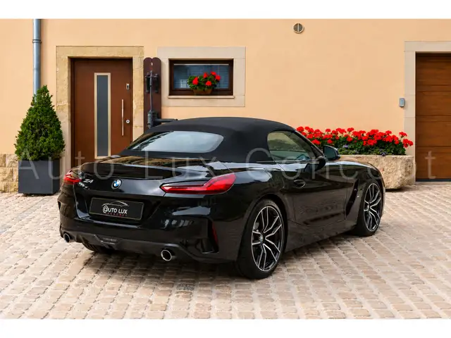 BMW Z4 view 3