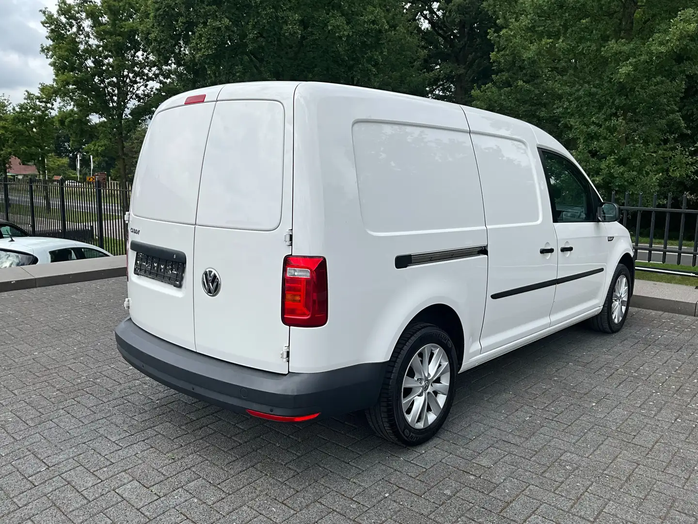 Volkswagen Caddy 2.0 TDI Maxi Comfortline | Airco Wit - 2