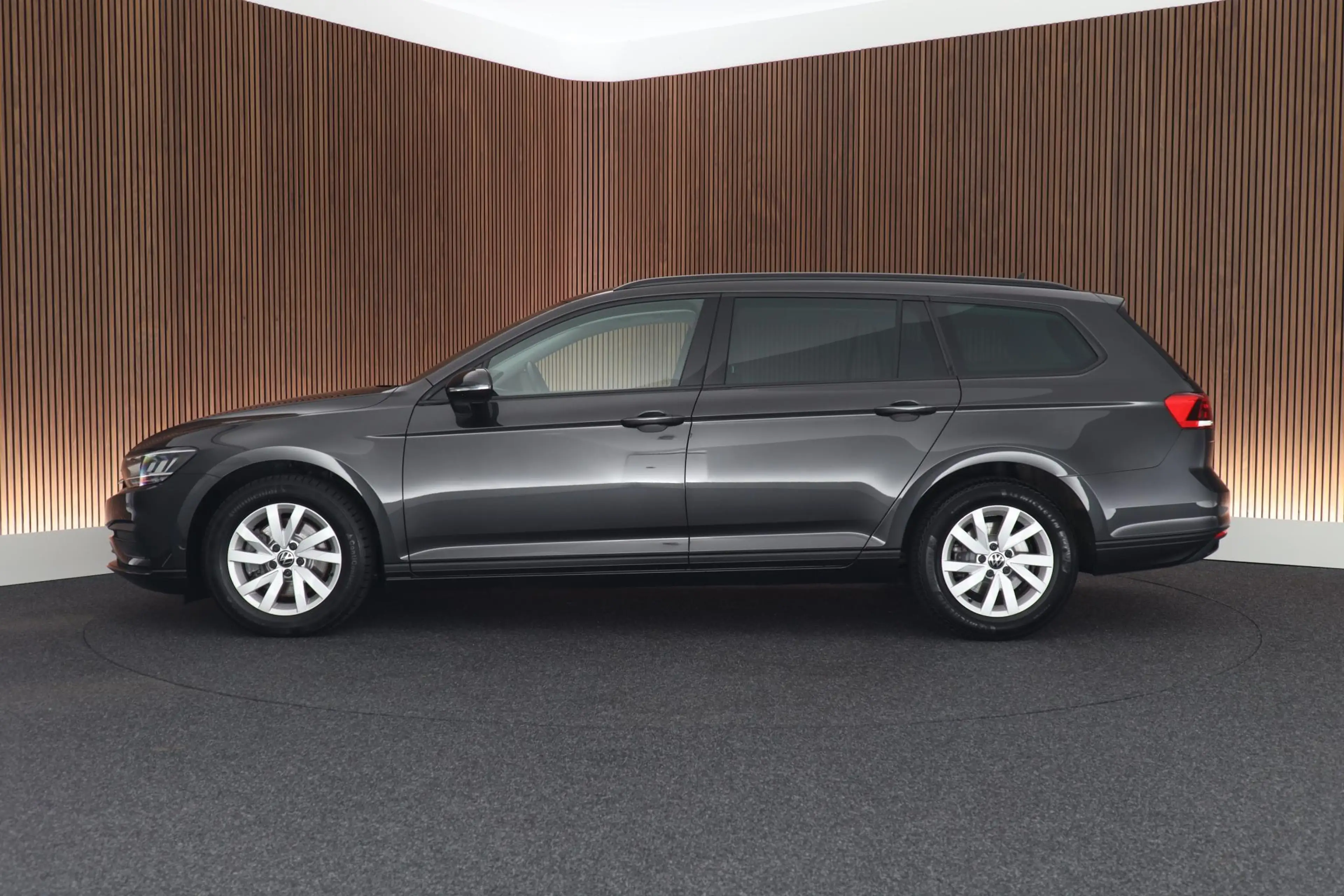 Volkswagen Passat Variant 2.0 TDI 150pk DSG Business Camera Navigatie Stoelv — photo 4