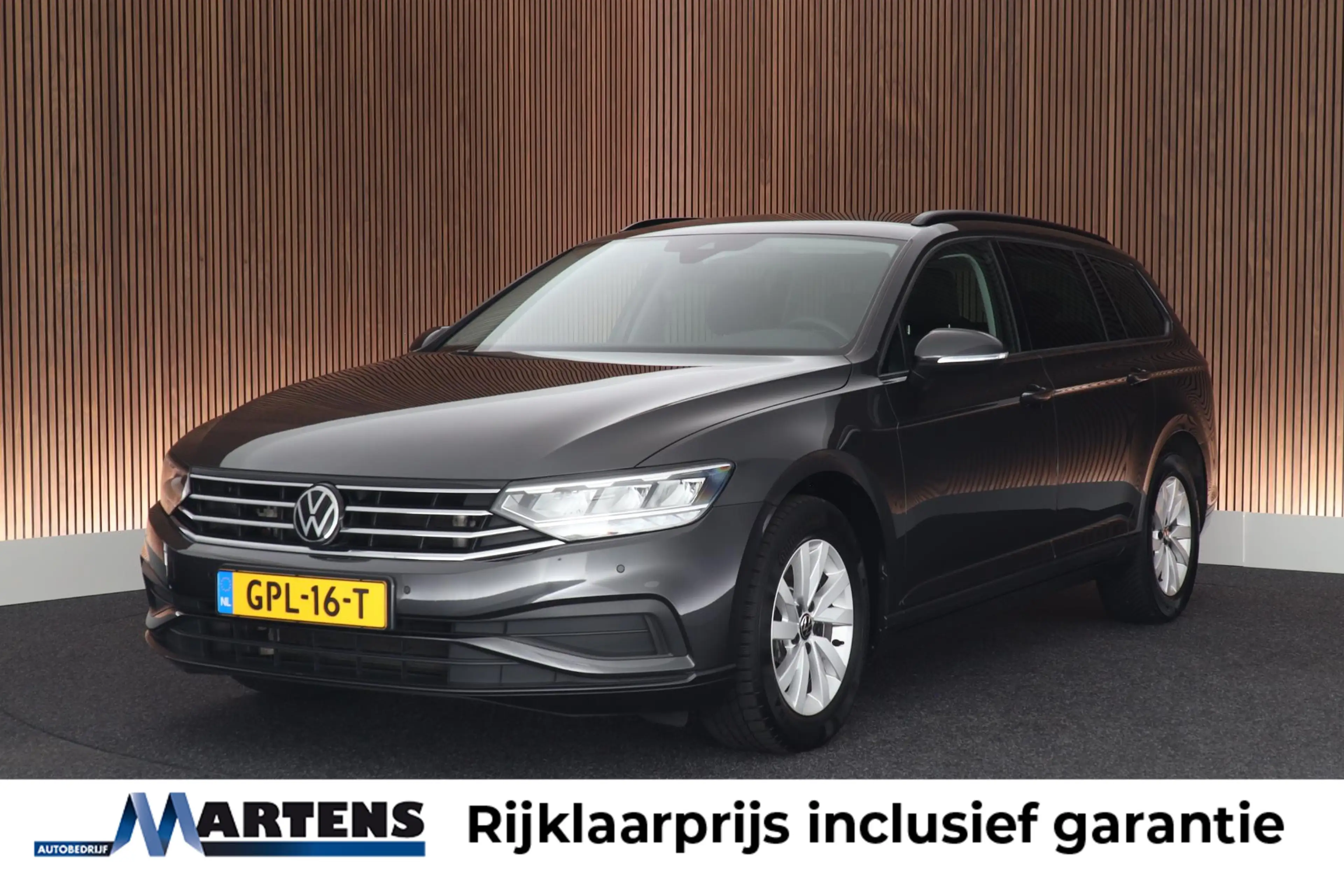 Volkswagen Passat Variant 2.0 TDI 150pk DSG Business Camera Navigatie Stoelv
