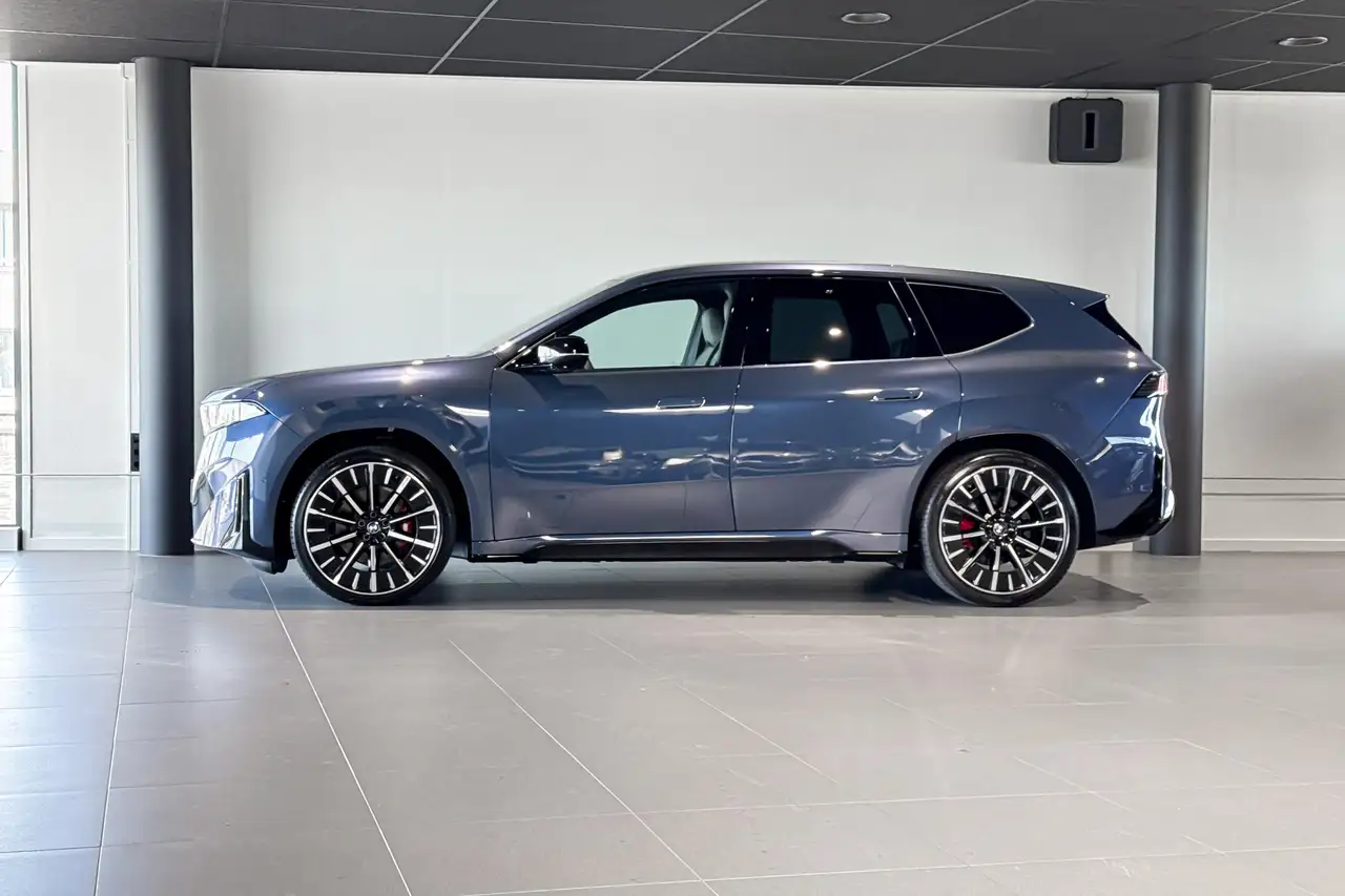 BMW iX3 2026