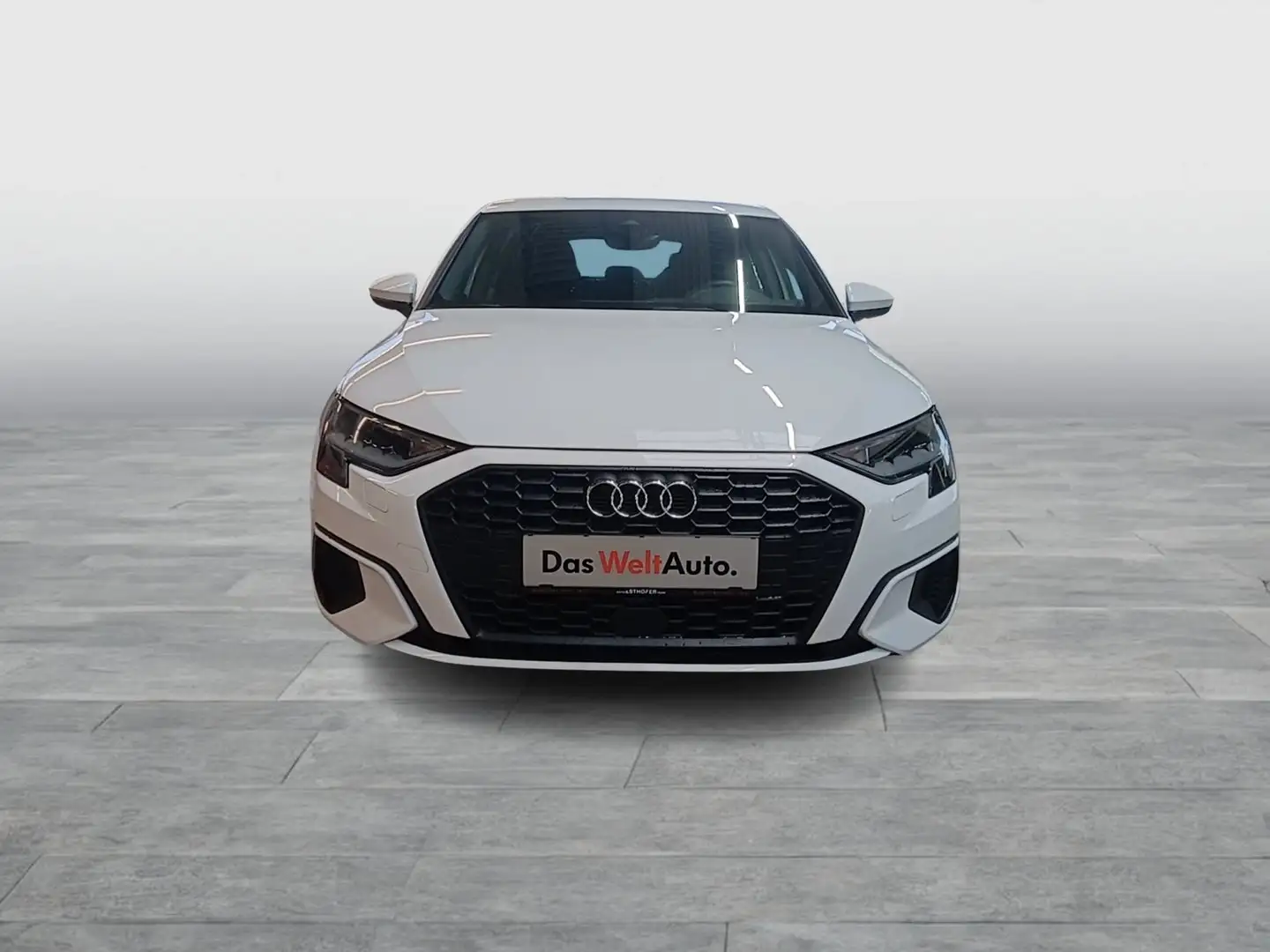 Audi A3 40 TFSIe Weiß - 2