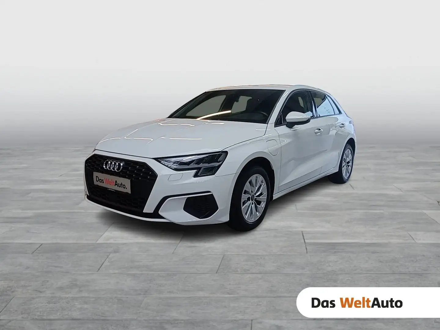 Audi A3 40 TFSIe Weiß - 1