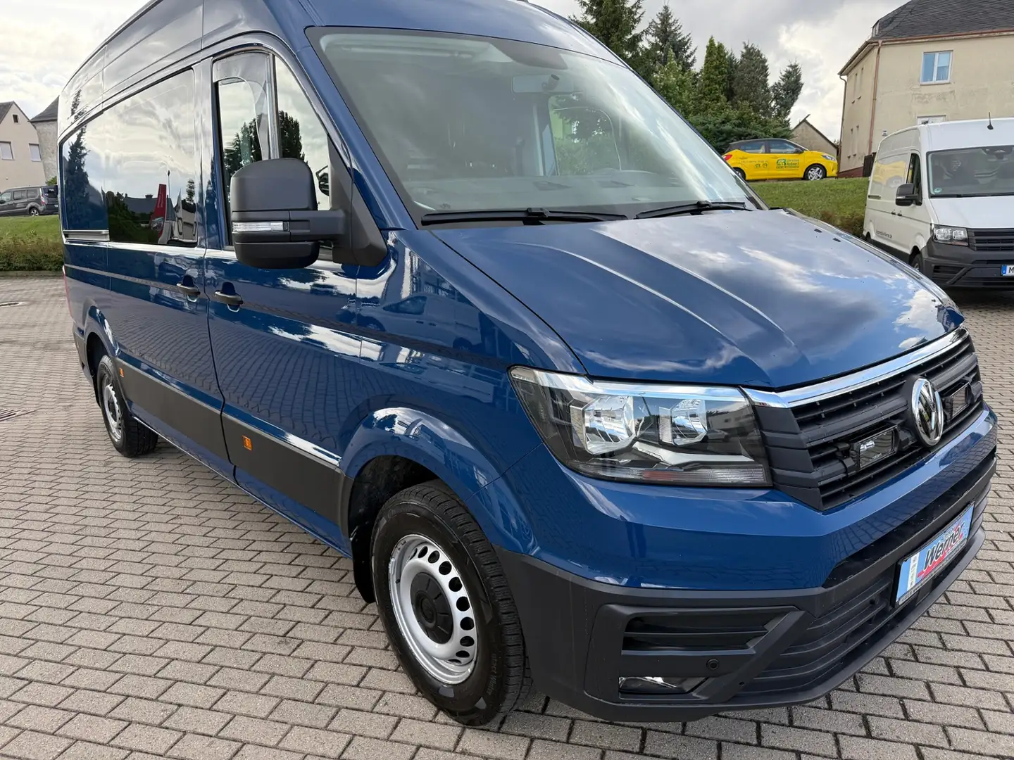 Volkswagen Crafter Kasten 35 HD MR 2.0TDI AHK Standh GRA Klima Azul - 2