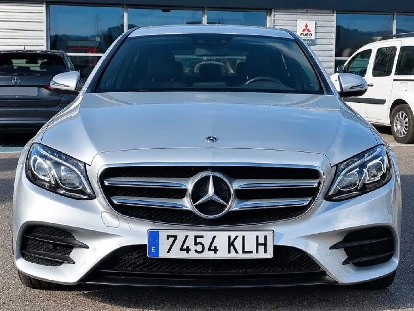 Mercedes-Benz E 220 220d 4Matic 9G-Tronic 194 - 1