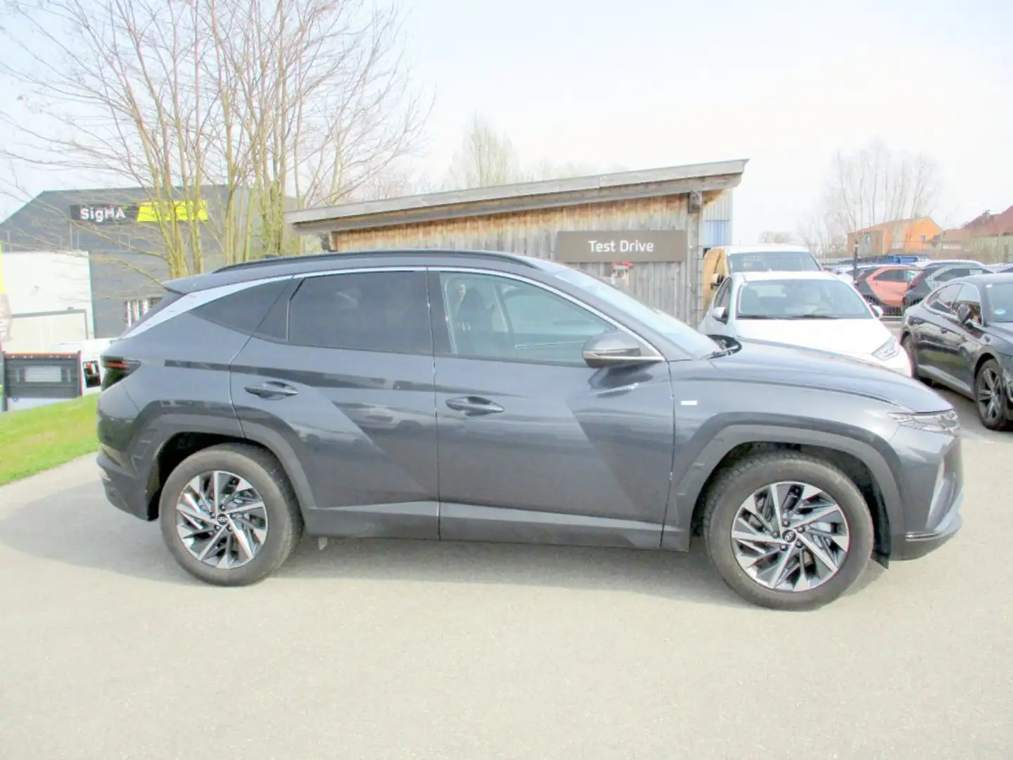 Hyundai TUCSON NX4 Trend Line 1,6 CRDi 4WD 48V DCT t1dt1-P2 Schwarz - 2