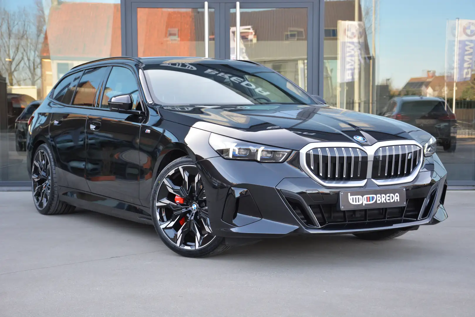 BMW i5 Touring eDrive40 M Sport/360°cam/HUD/H&K/Pano/ACC - 1