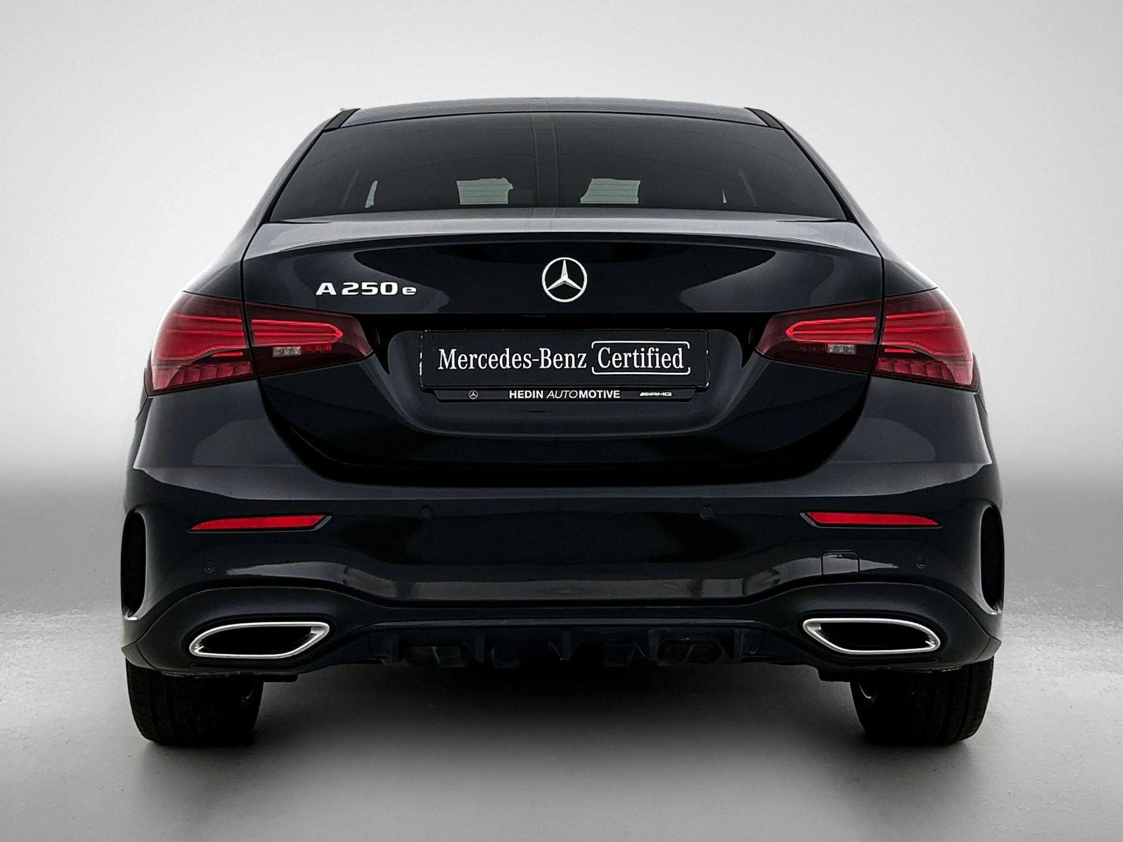 Mercedes-Benz A 250 e Berline AMG Line | Panoramisch Dak | Dodehoekass — photo 7