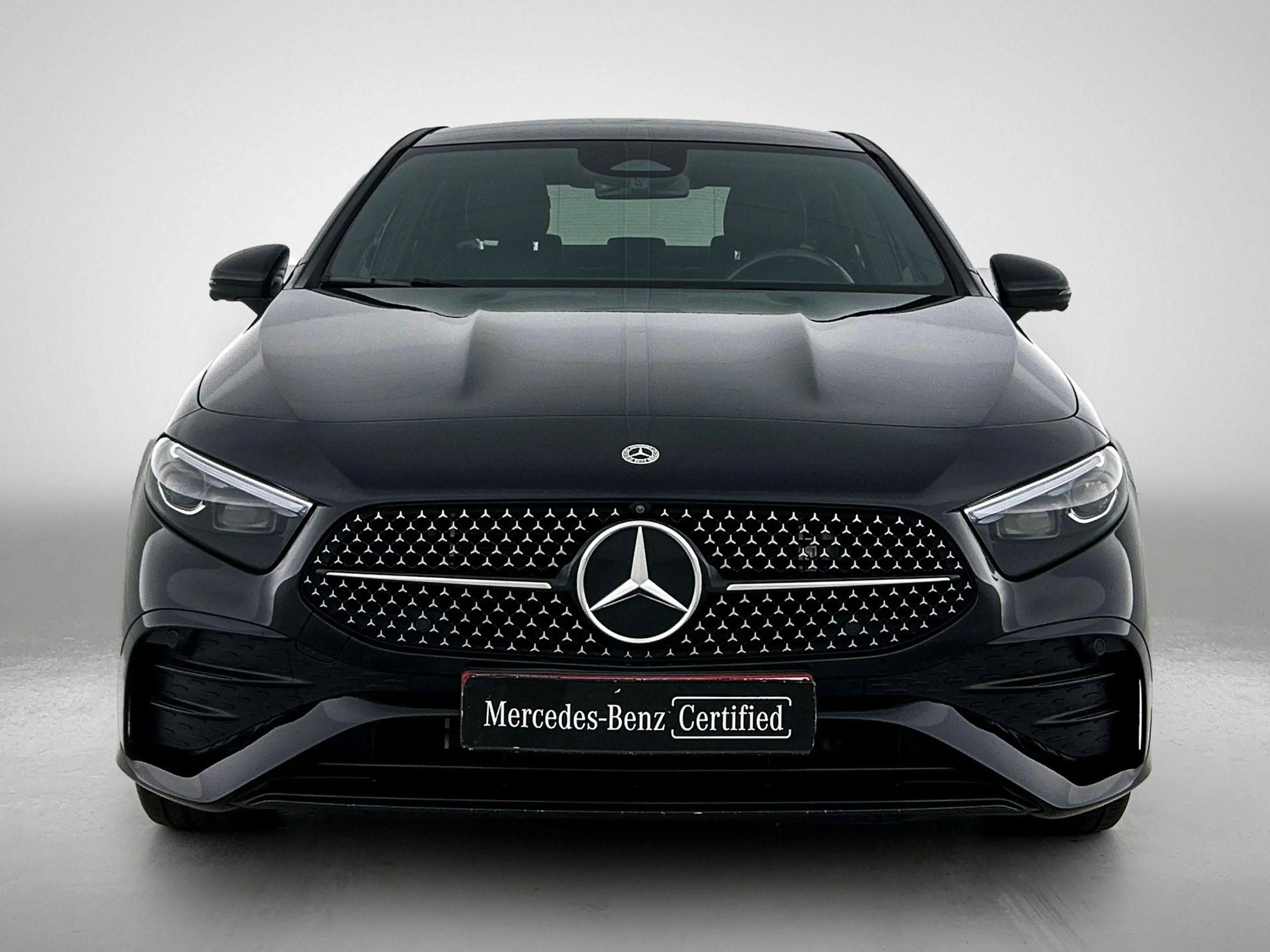 Mercedes-Benz A 250 e Berline AMG Line | Panoramisch Dak | Dodehoekass — photo 5