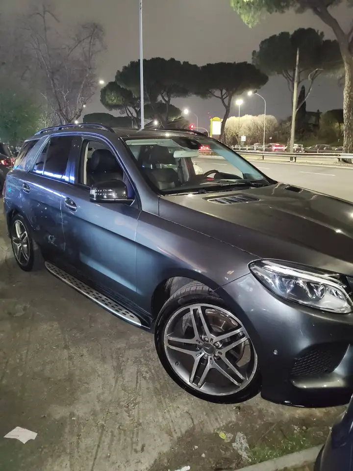 Mercedes-Benz GLE 250 GLE - W166 d Premium Plus 4matic auto — photo 1 of 1