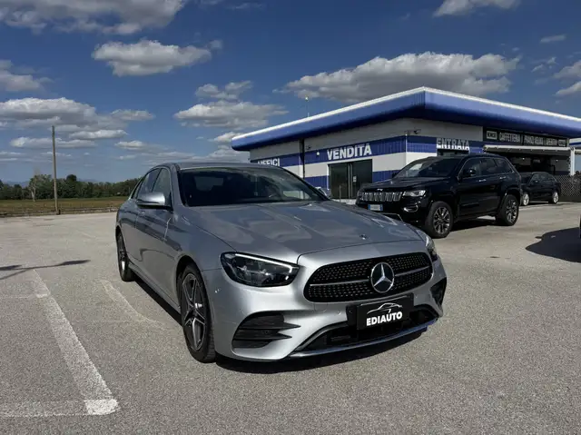 Mercedes-Benz E 400 Classe E - E 400  Berlina d Premium 4Matic 330cv Auto