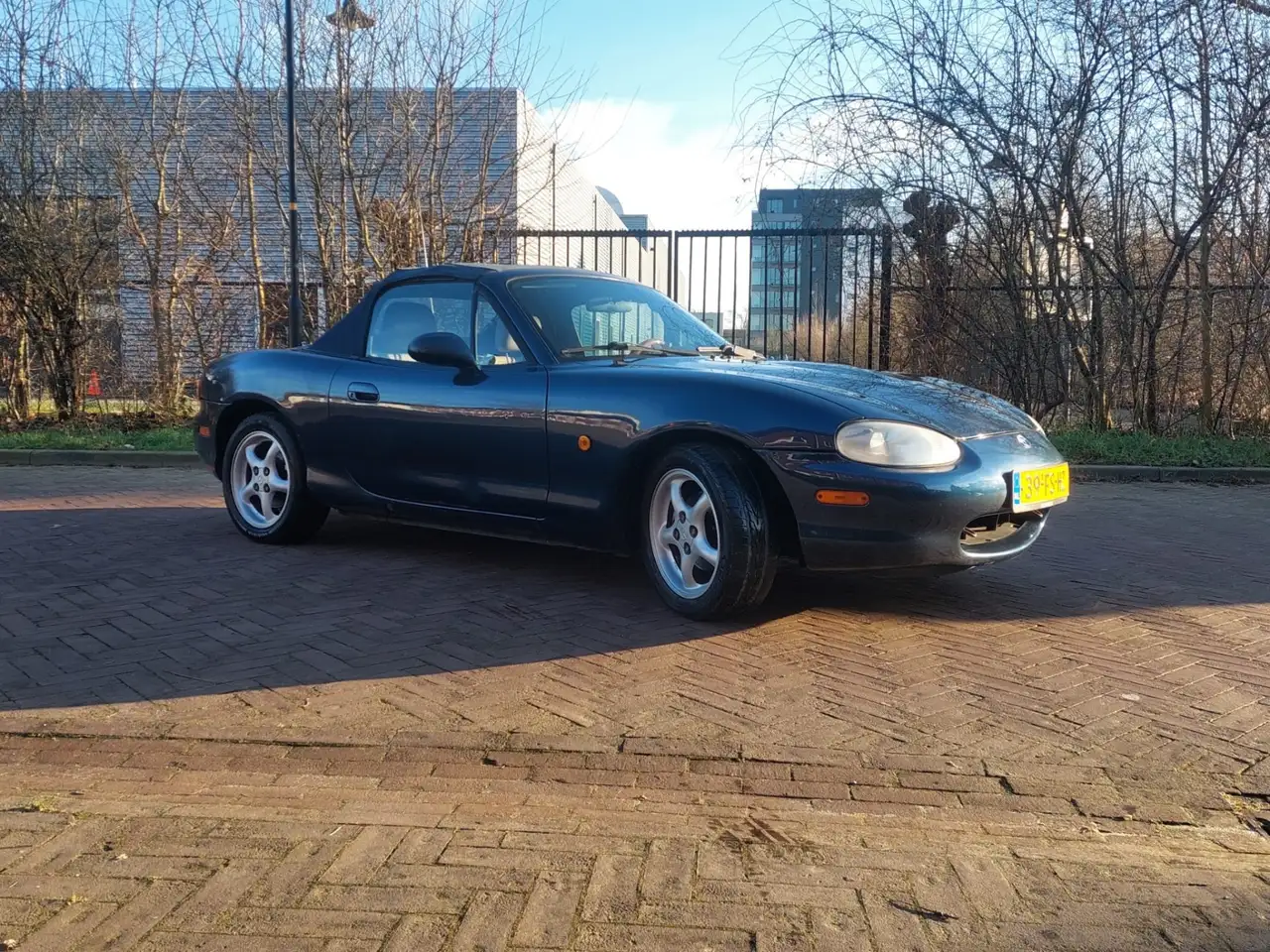 Mazda MX-5 1.6i, foto 3