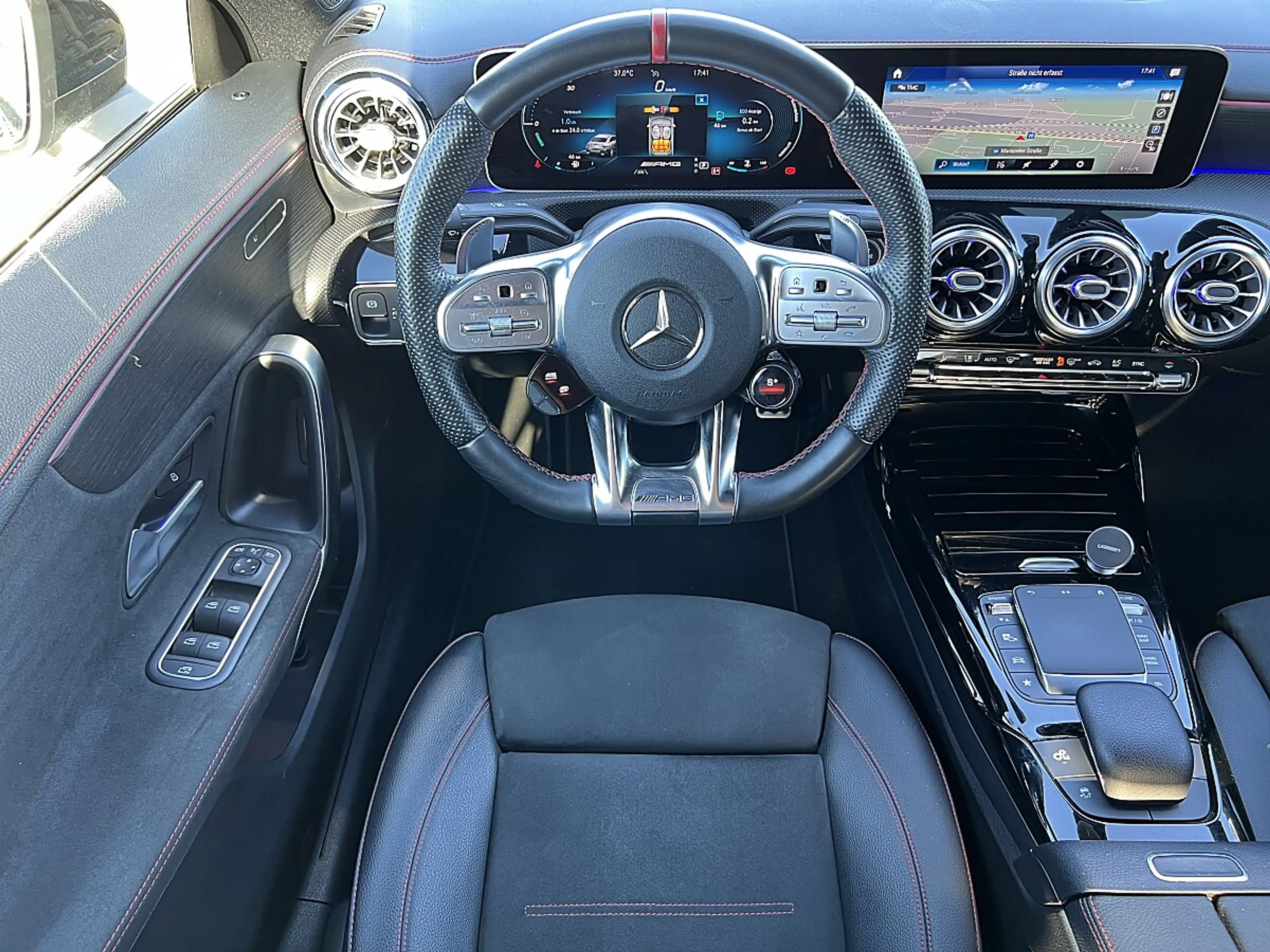 Mercedes-Benz CLA 45 AMG 4MATIC Aut. — photo 14