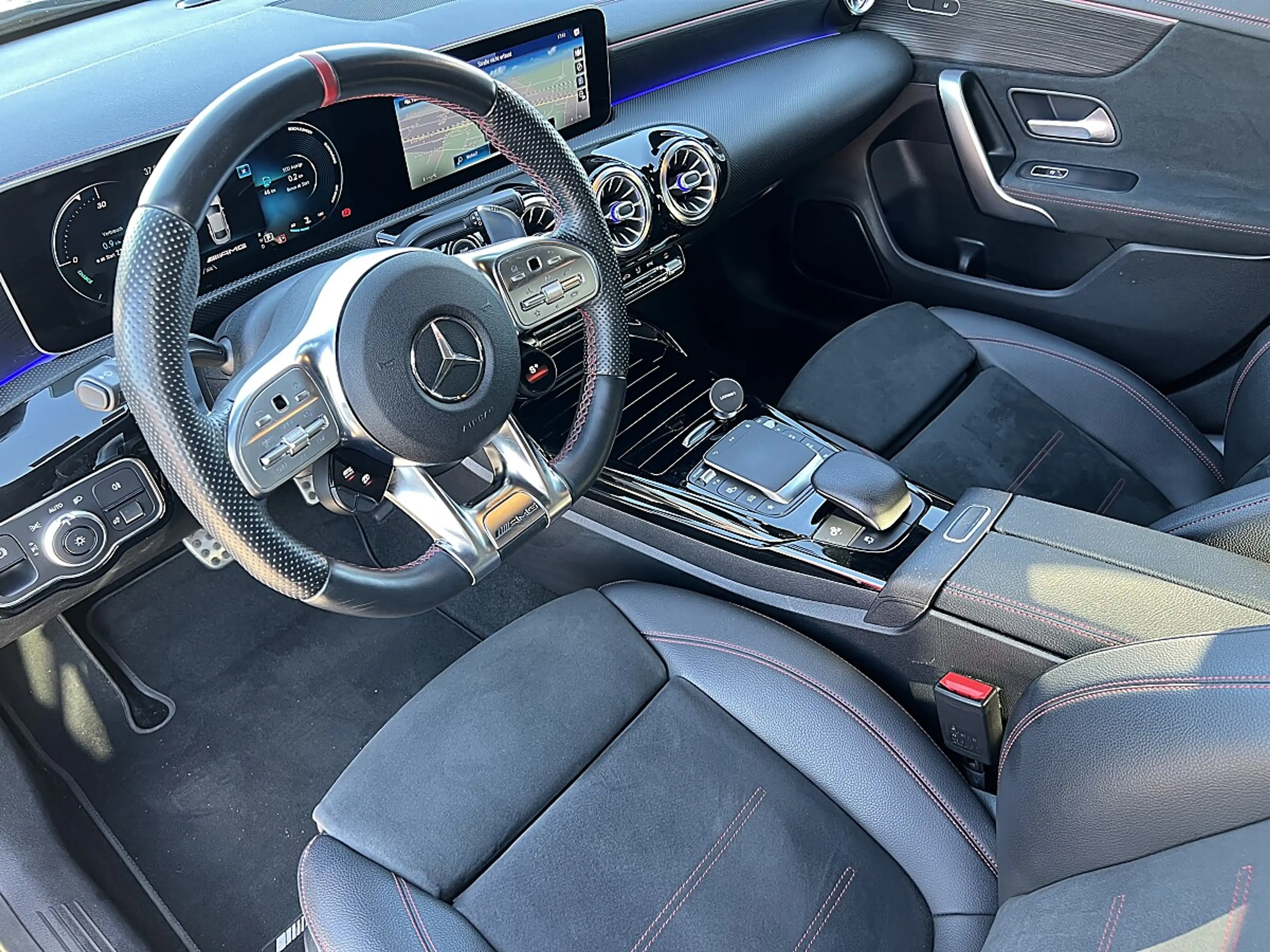 Mercedes-Benz CLA 45 AMG 4MATIC Aut. — photo 13