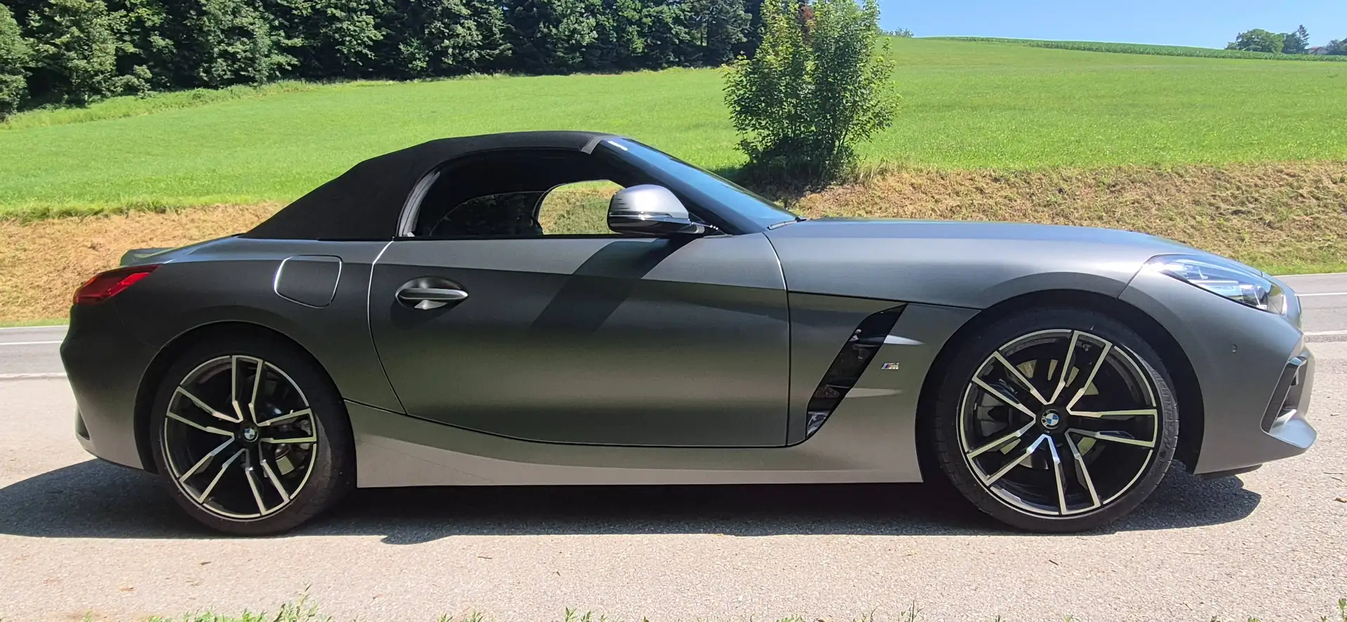 BMW Z4 Z4 sDrive 20i Aut. M SPORT Grau - 2