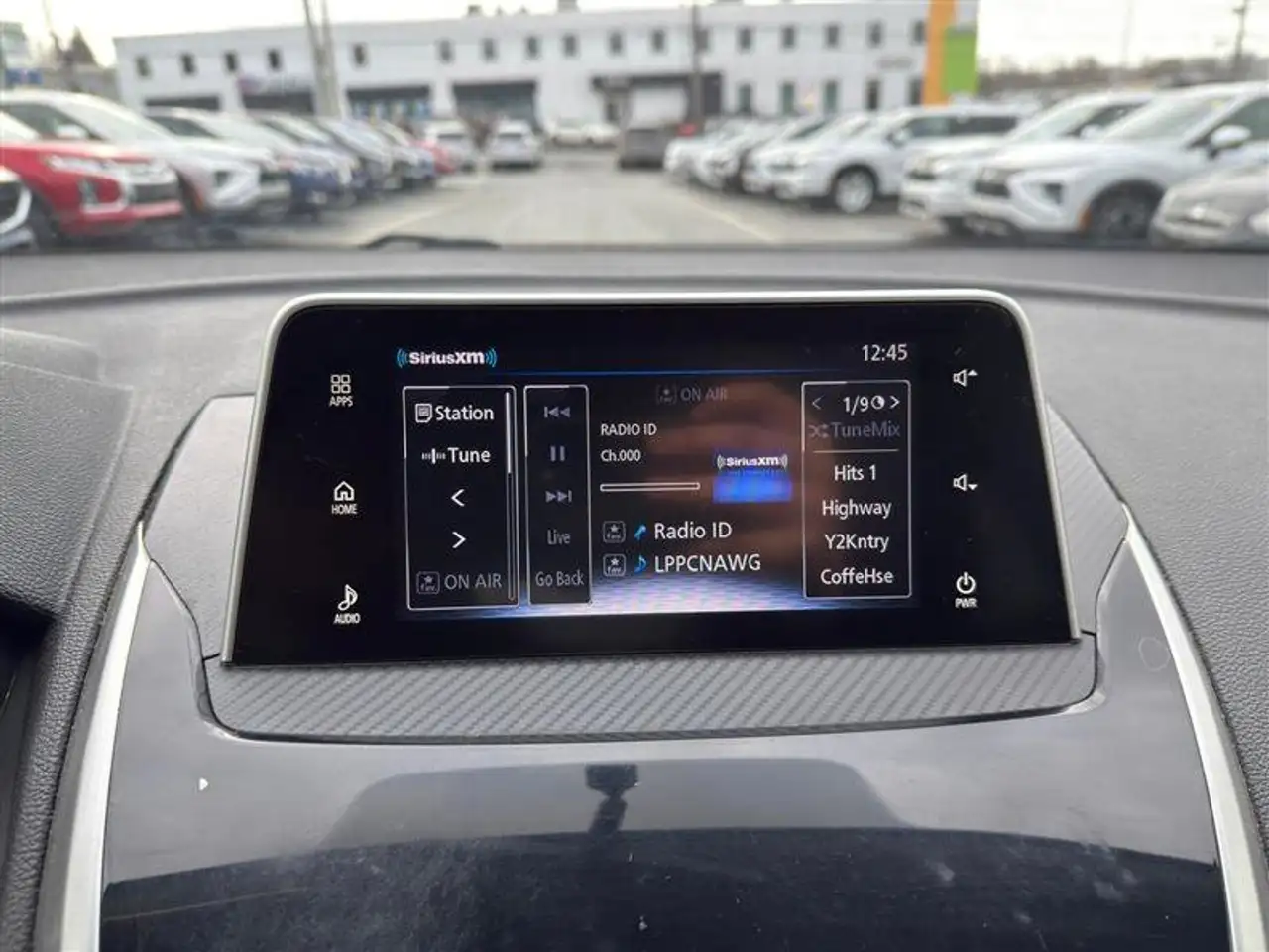 Mitsubishi Eclipse Cross снимка Mitsubishi Eclipse Cross