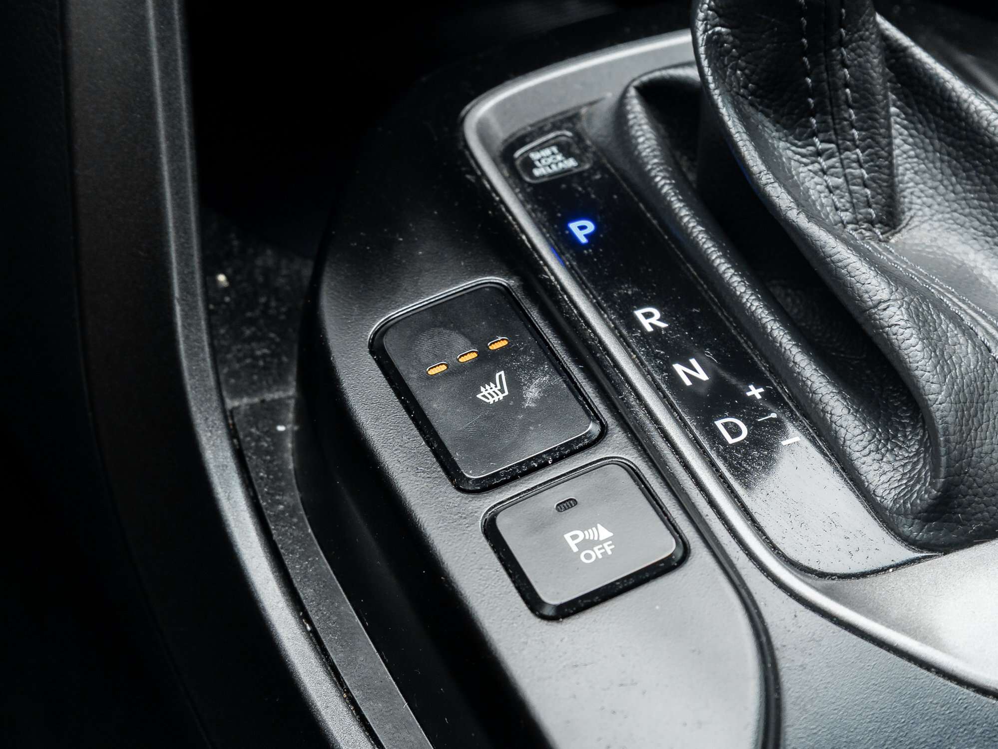 used 2015 Hyundai Santa Fe car, priced at $9,329