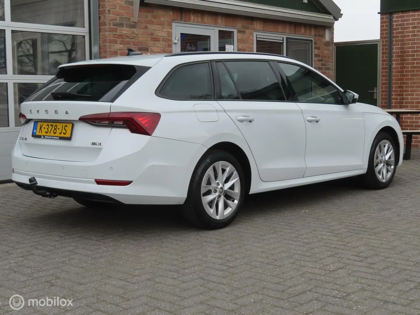 Skoda Octavia Combi 1.0 e-TSI Business Ed/trekhaak/carplay/pdc/e Blanc - 2