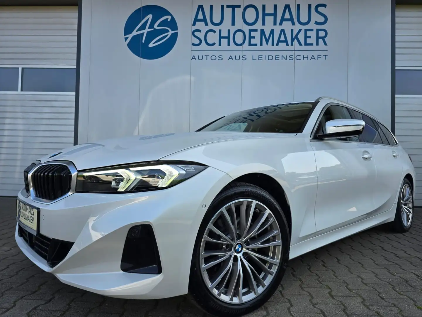 BMW 320 d xDrive*WIDSCREEN*ACC.St.Hzg,Pano,RFK,18Zoll Weiß - 1