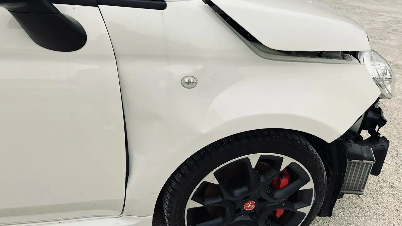 Abarth 500C 2021 — фото 12