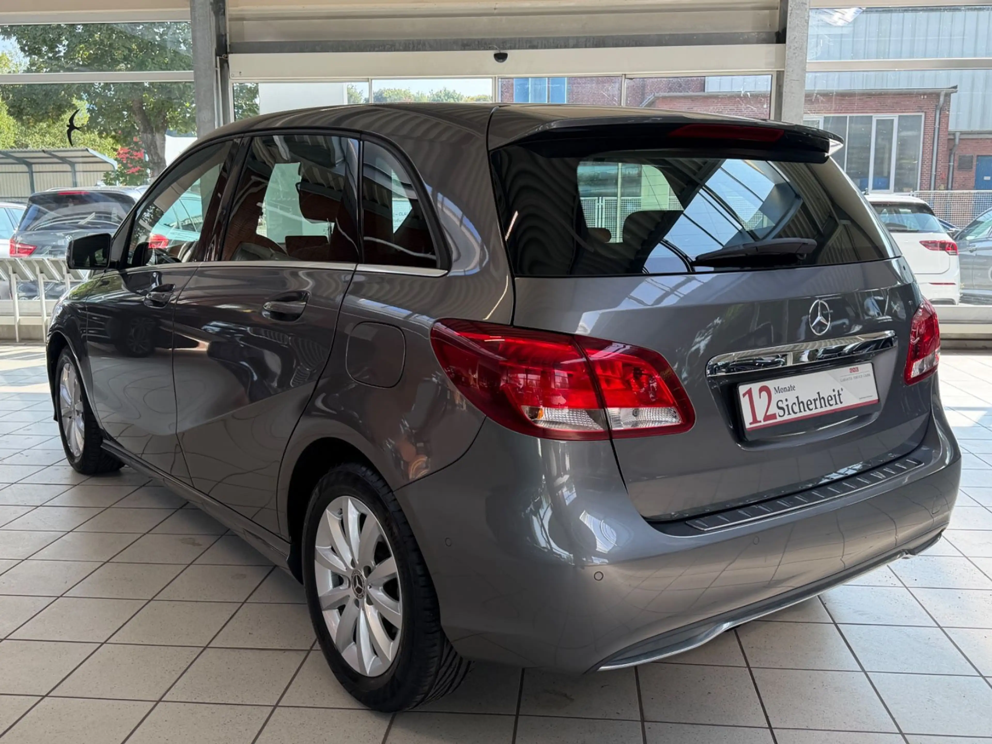 Mercedes-Benz B 180 CDI / d — photo 3