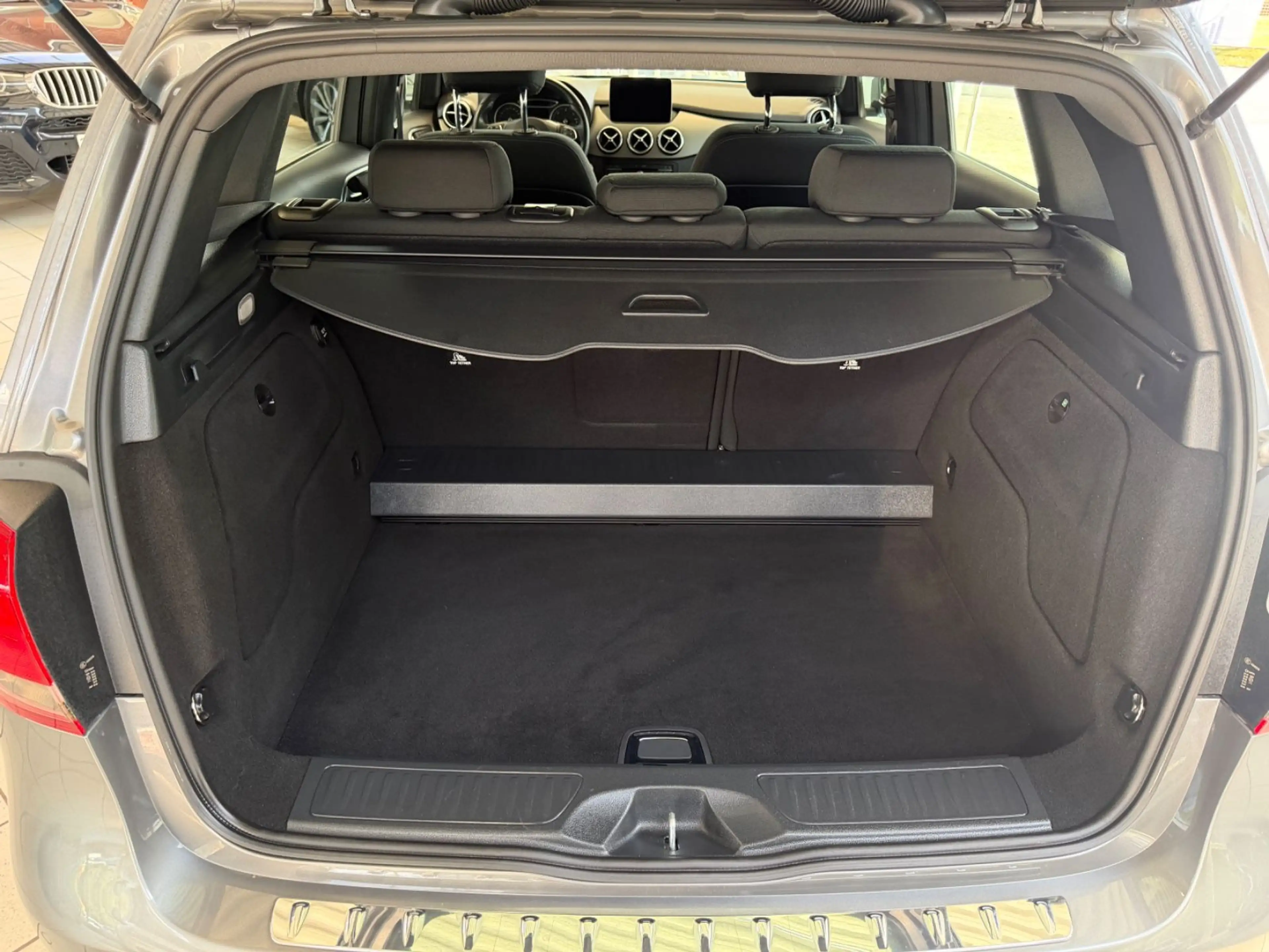 Mercedes-Benz B 180 CDI / d — photo 6