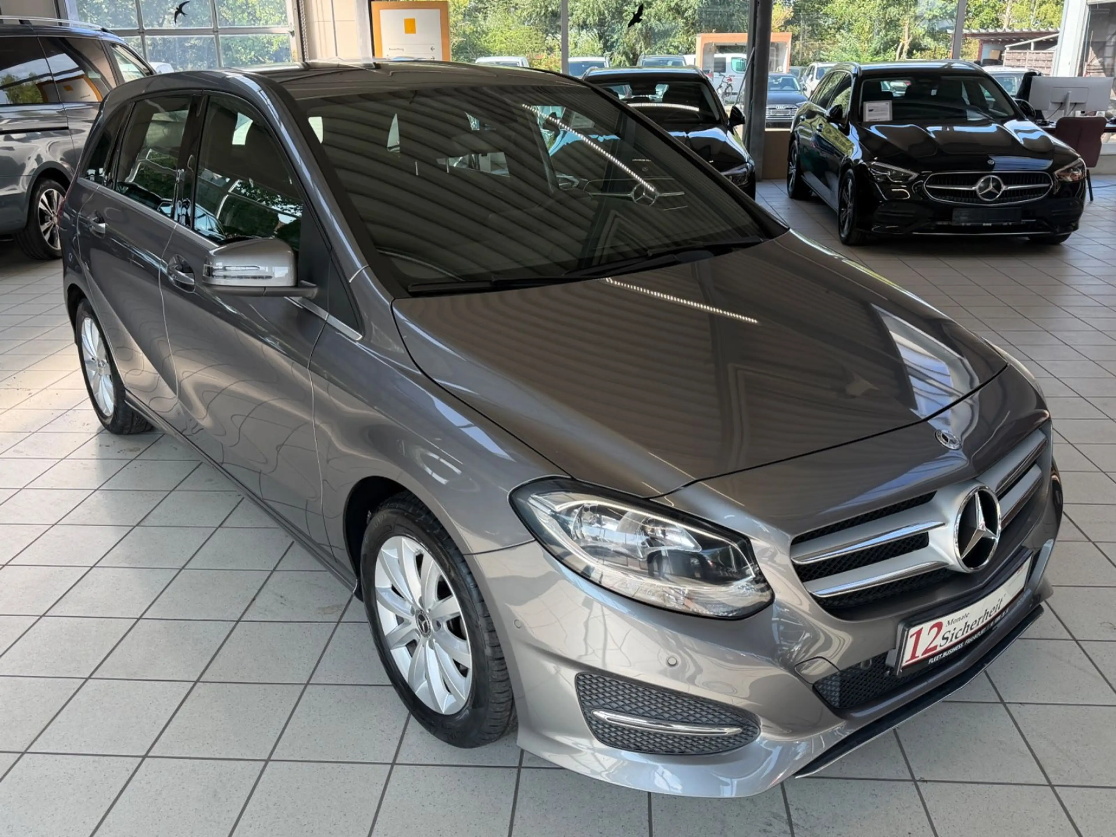 Mercedes-Benz B 180 CDI / d — photo 10