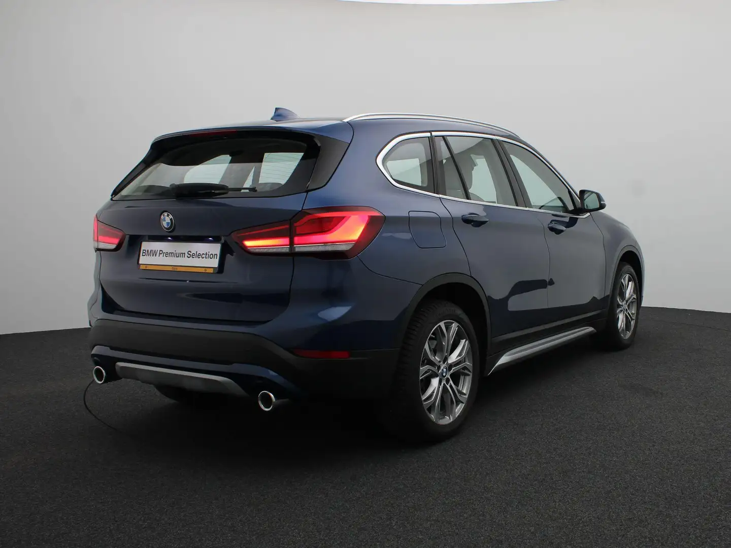 BMW X1 xDrive20i High Executive | xLine | Parking Pack | Blu/Azzurro - 2