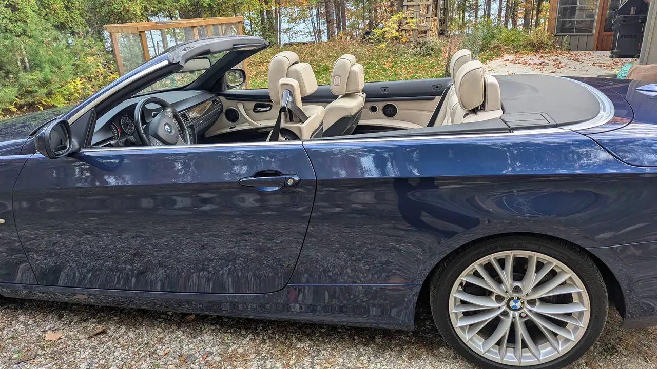 2011 BMW 3 Series