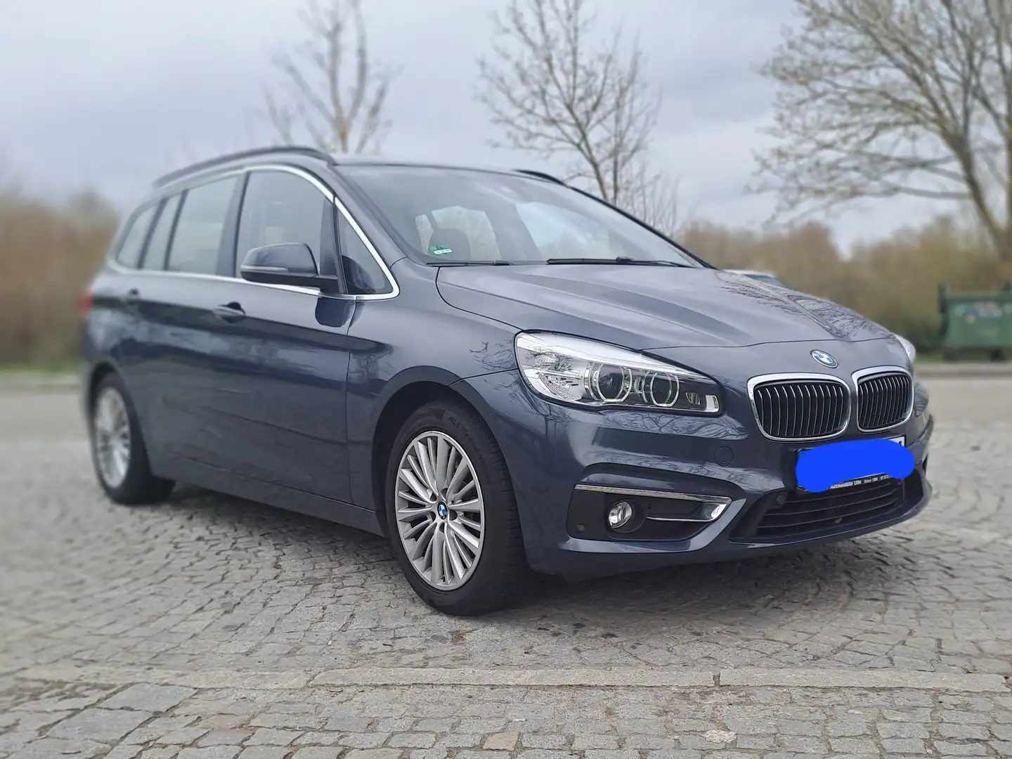 BMW 220 2er Gran Tourer Diesel 220d Gran Tourer Sport Line Blau - 2