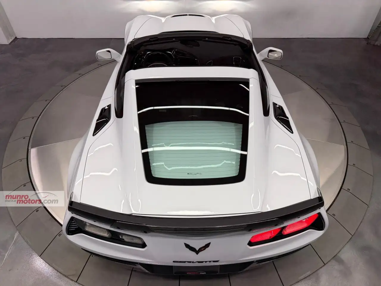 Chevrolet Corvette снимка Chevrolet Corvette
