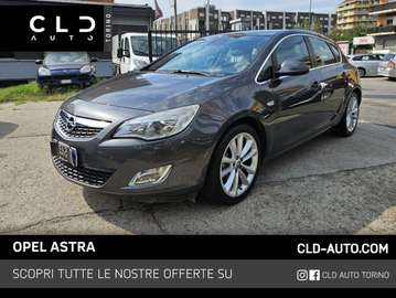 Astra 5p 1.4 turbo Cosmo