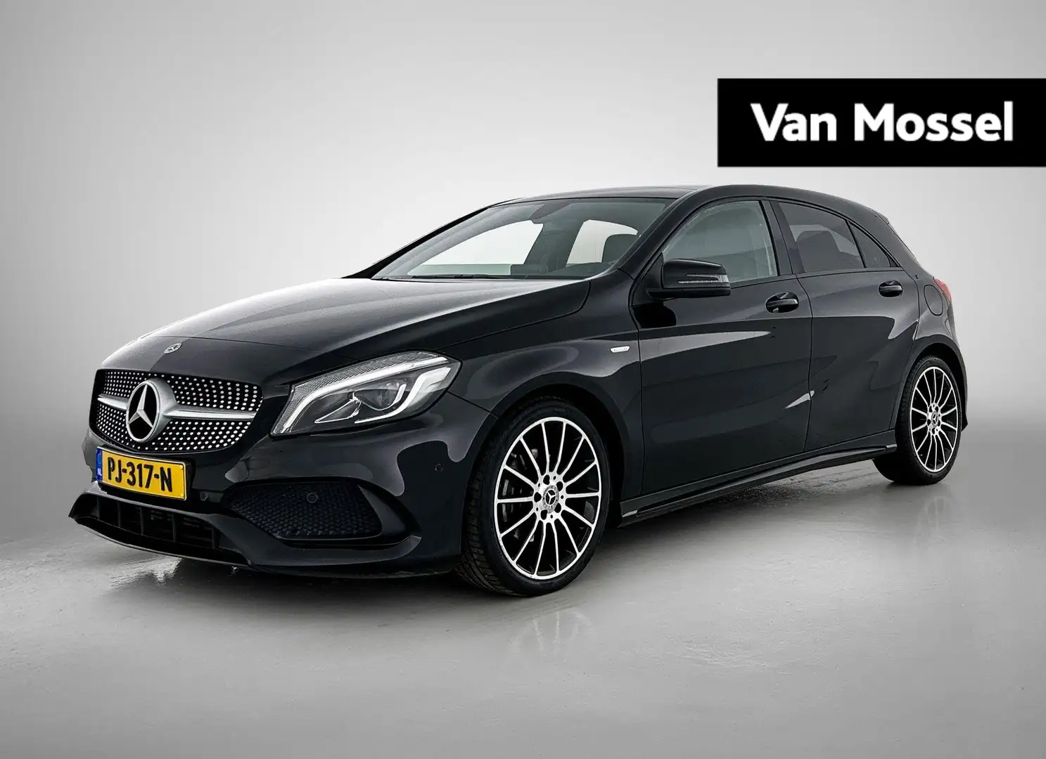 Mercedes-Benz A 160 AMG PAKKET | PANORAMADAK | ACHTERUITRIJCAMERA | CR Zwart - 1