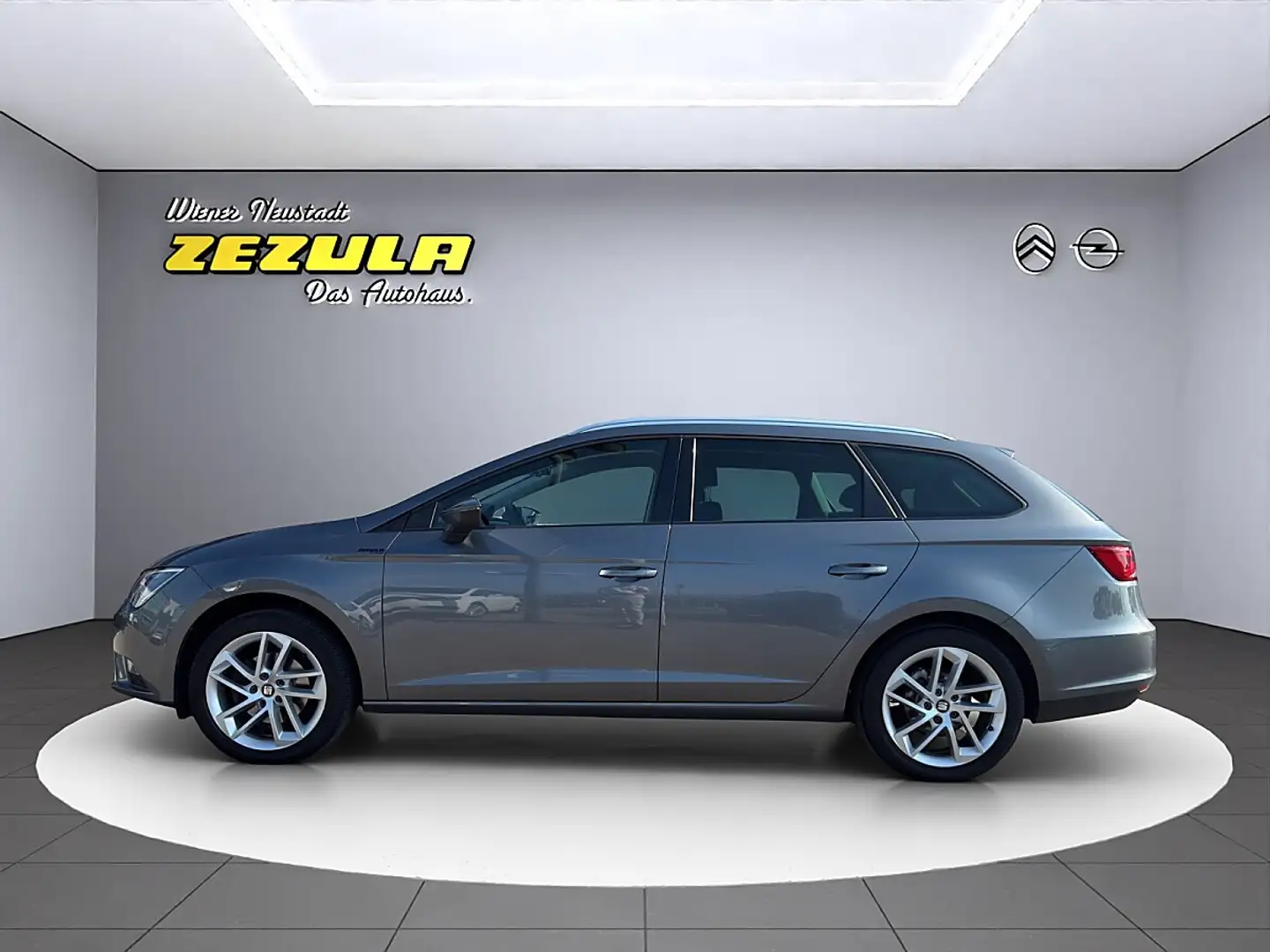 SEAT Leon ST Style 1,2 TSI Start-Stop DSG Grau - 2