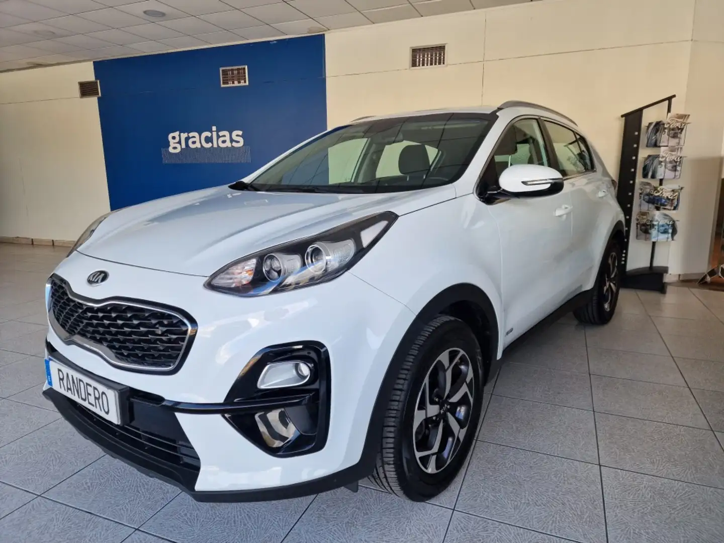 Kia Sportage 1.6 MHEV Business 4x4 136 - 1