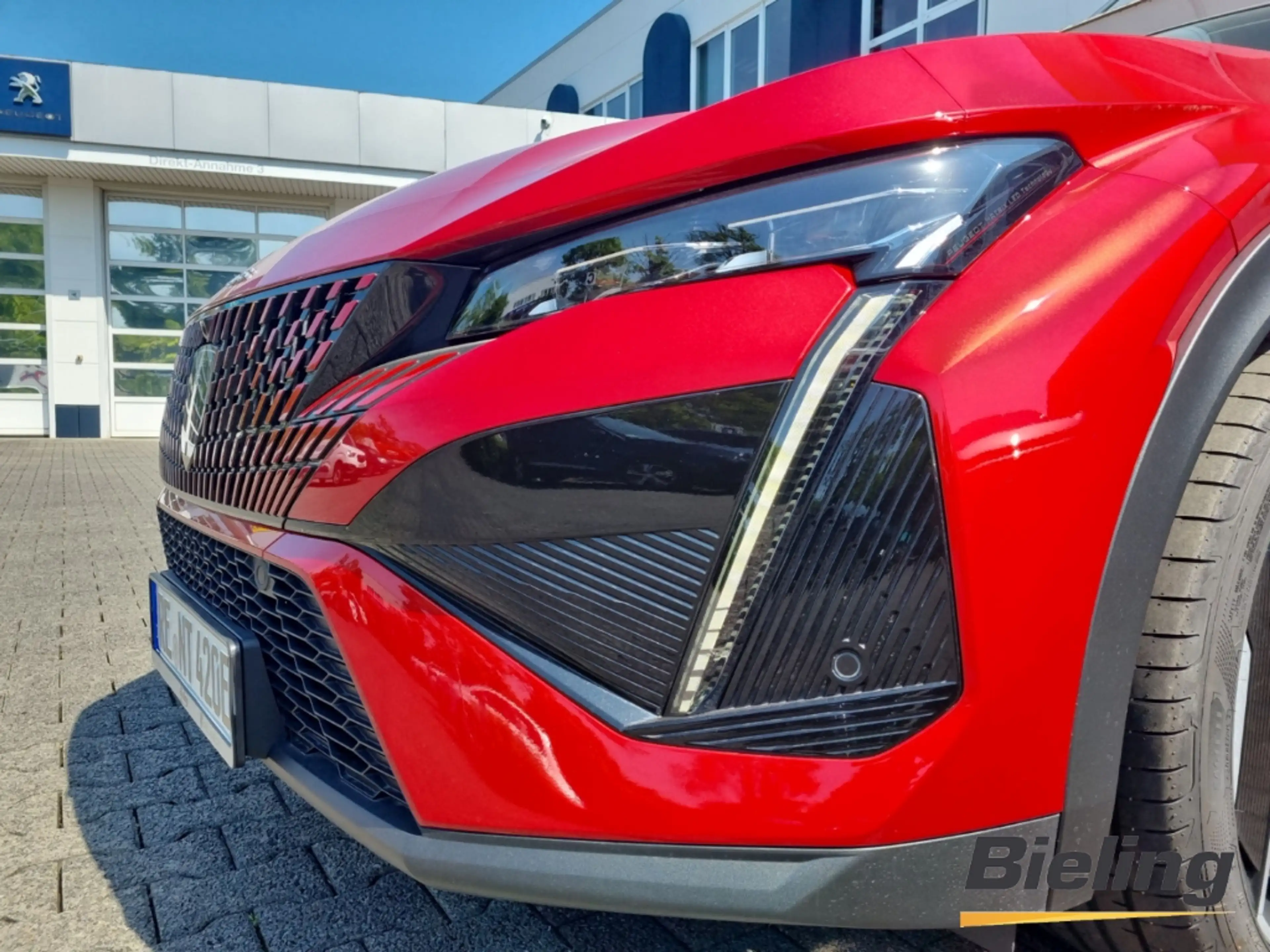 Peugeot 408 GT Plug-In Hybrid 225 e-DSC7 Vollausstattung — photo 12