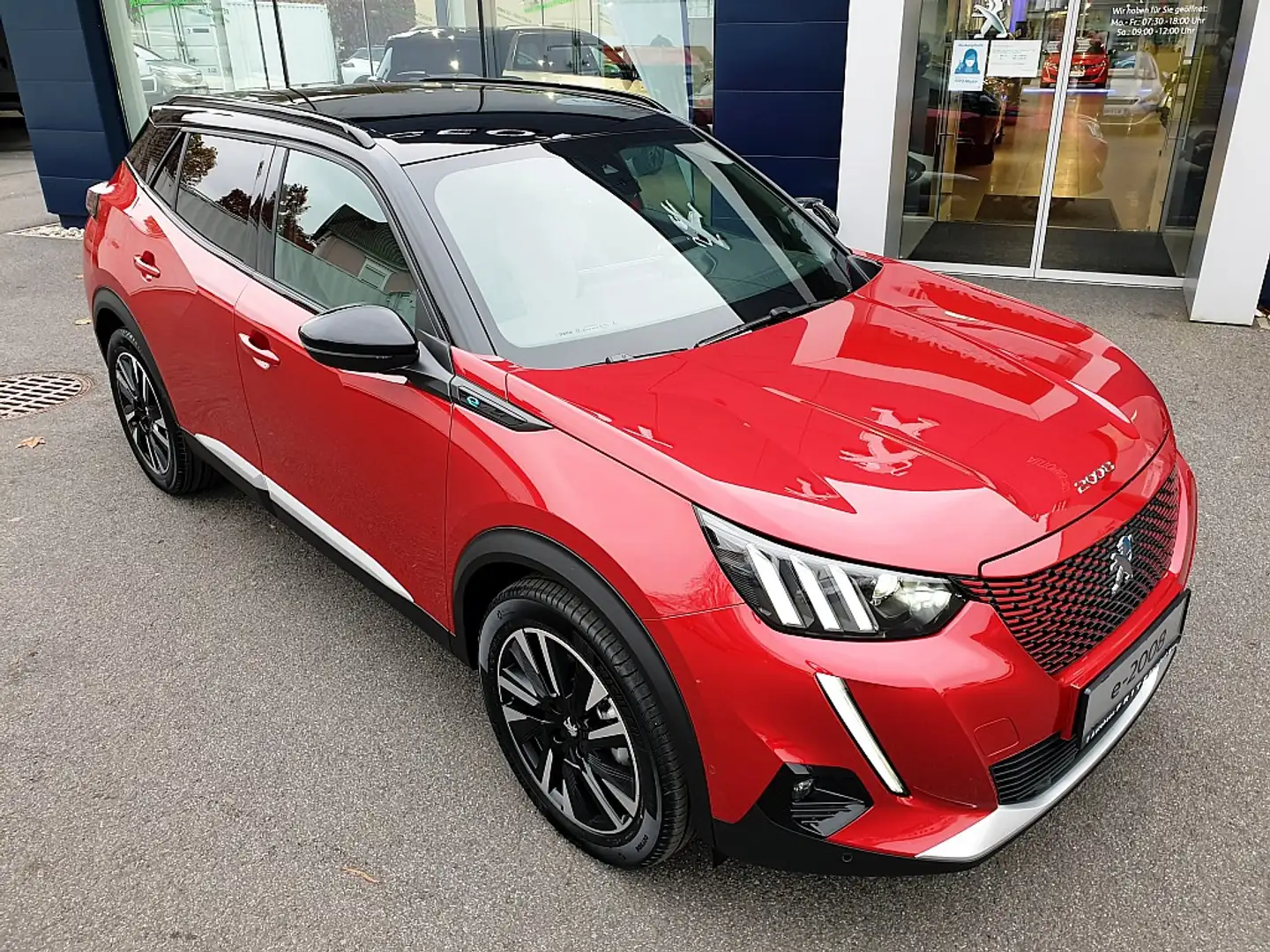 Peugeot 2008 GT Pack e- Rot - 1