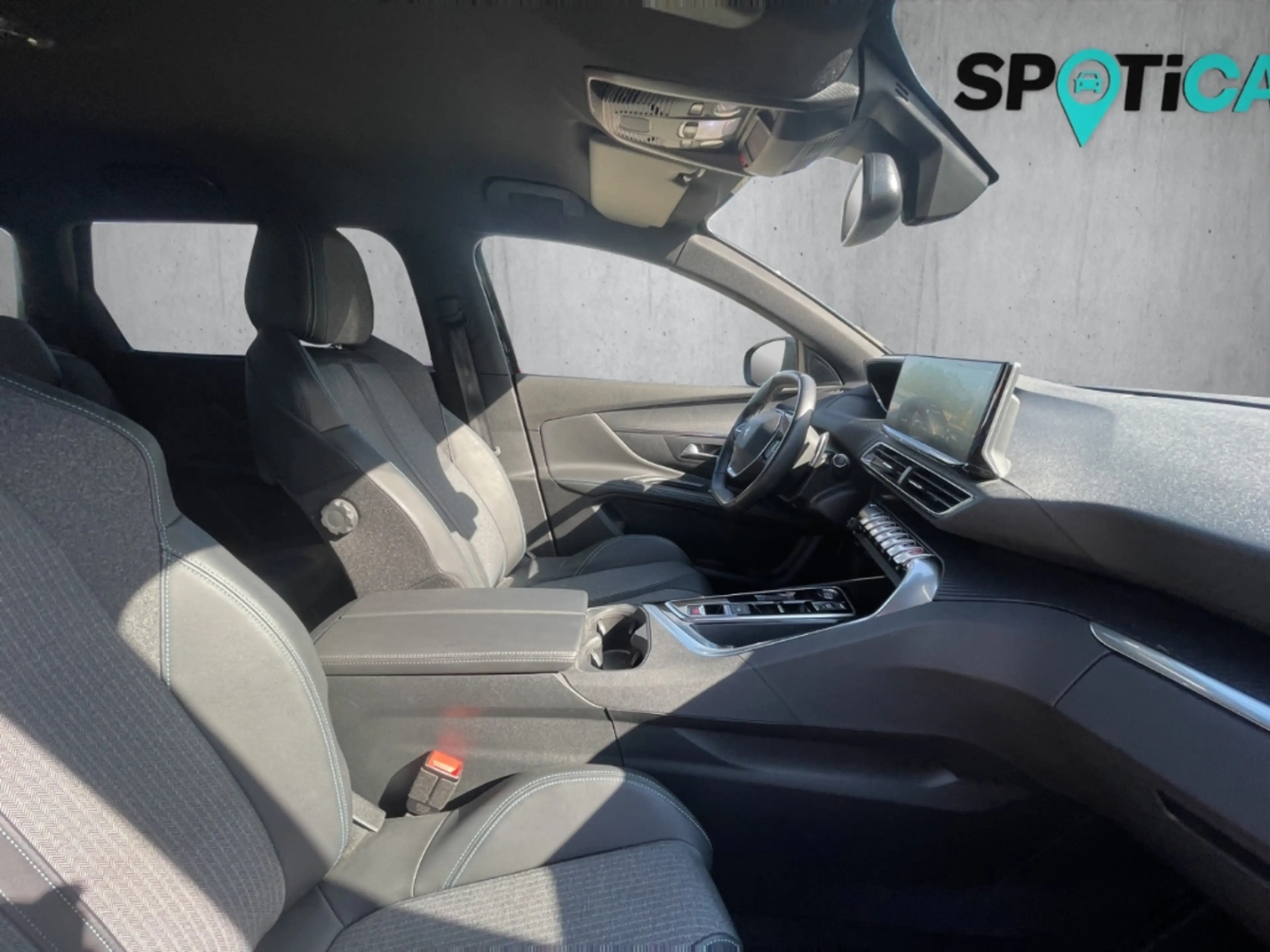 Peugeot 5008 Allure 130EAT8 7-Sitzer LED ACC El. Heckklappe Car — photo 13