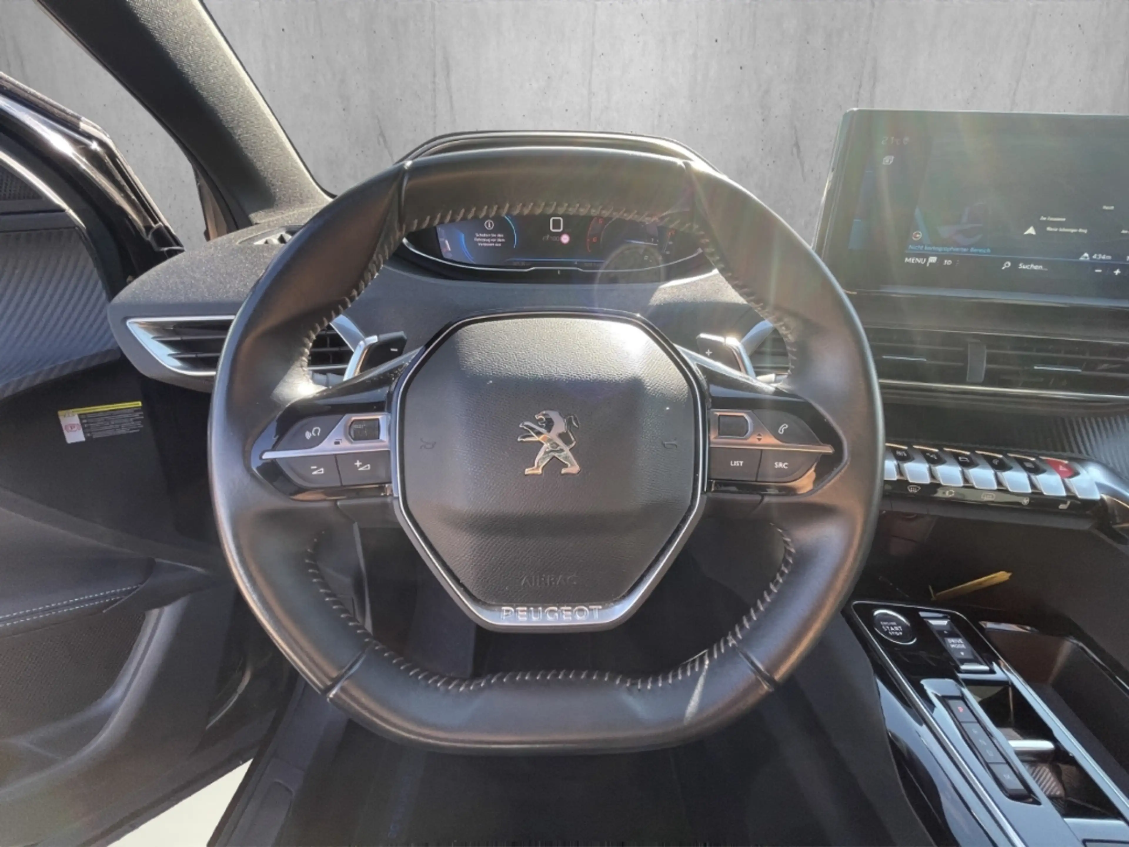 Peugeot 5008 Allure 130EAT8 7-Sitzer LED ACC El. Heckklappe Car — photo 10