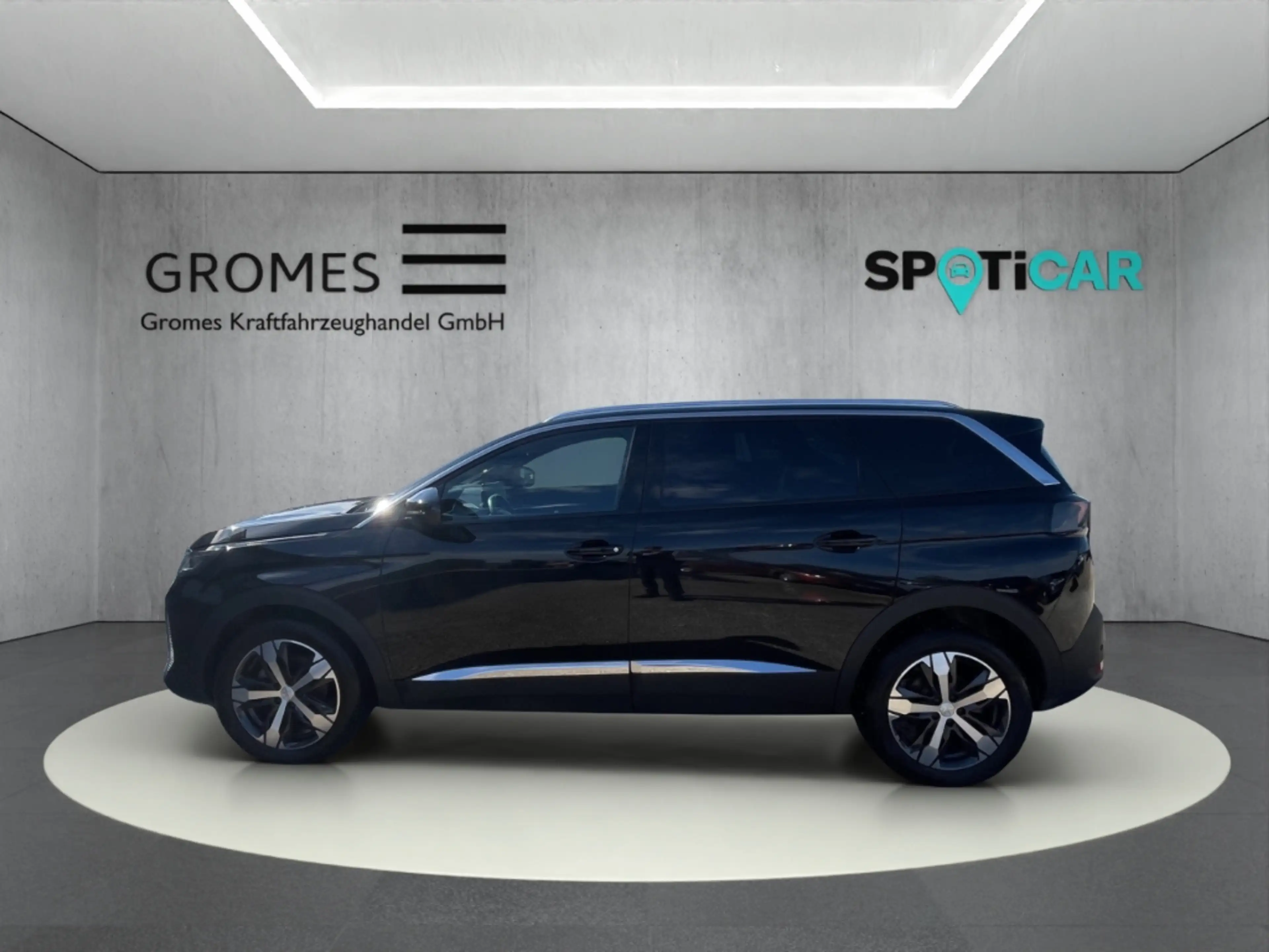 Peugeot 5008 Allure 130EAT8 7-Sitzer LED ACC El. Heckklappe Car — photo 6