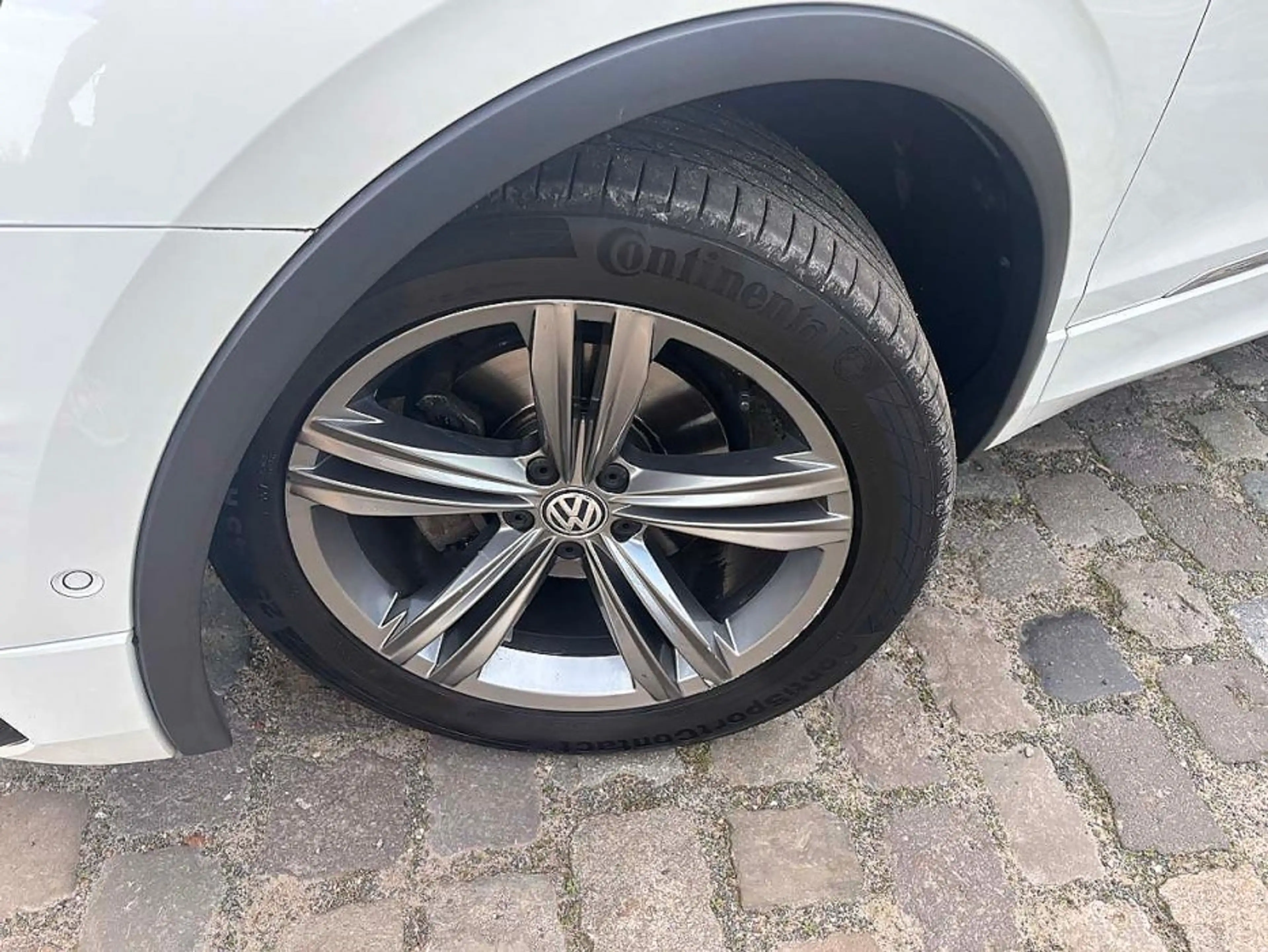 Volkswagen Tiguan Allspace 1.5 TSI Highline Business R line.Digi.Leder.Pano — photo 37