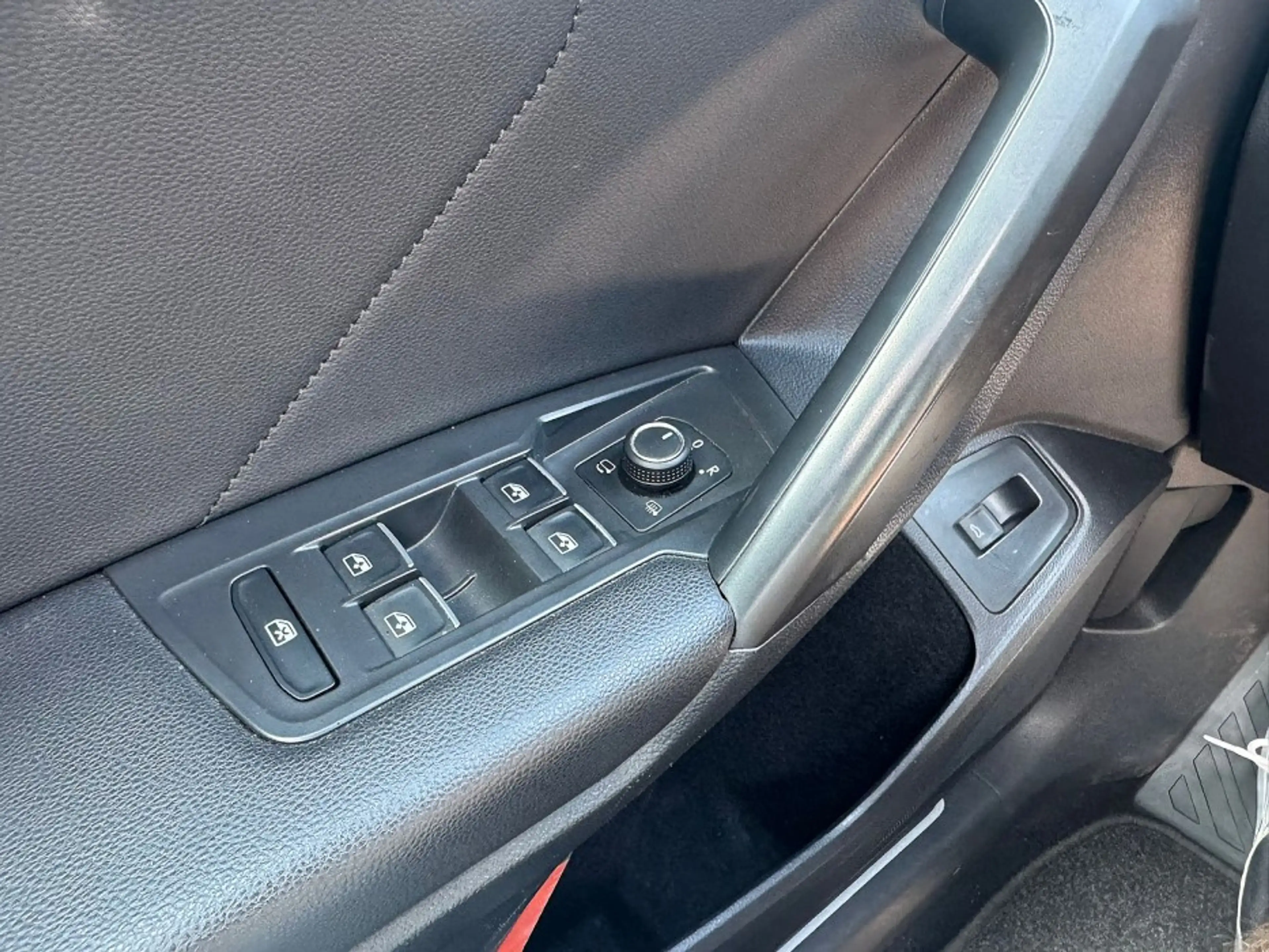 Volkswagen Tiguan Allspace 1.5 TSI Highline Business R line.Digi.Leder.Pano — photo 26