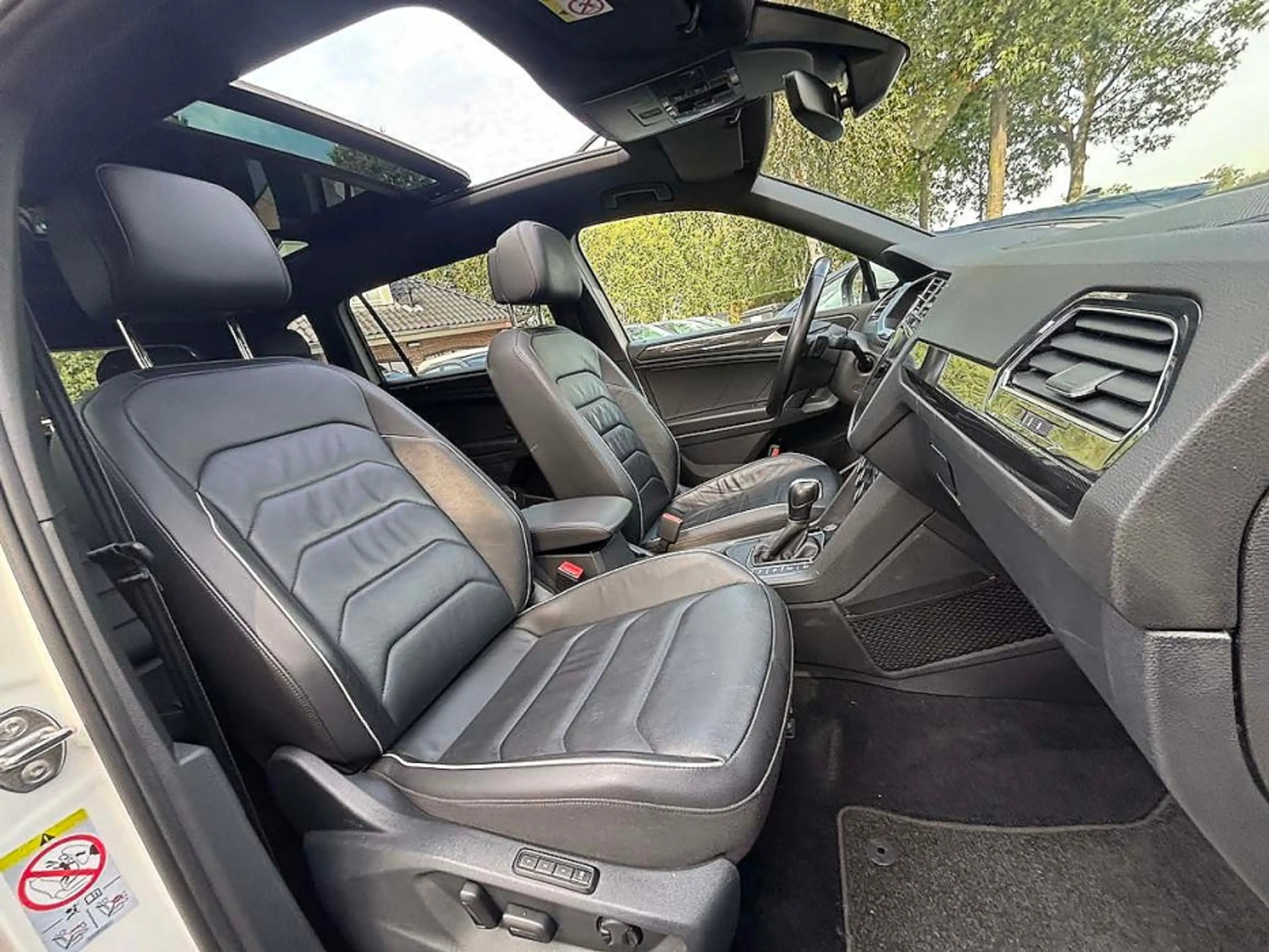 Volkswagen Tiguan Allspace 1.5 TSI Highline Business R line.Digi.Leder.Pano — photo 25