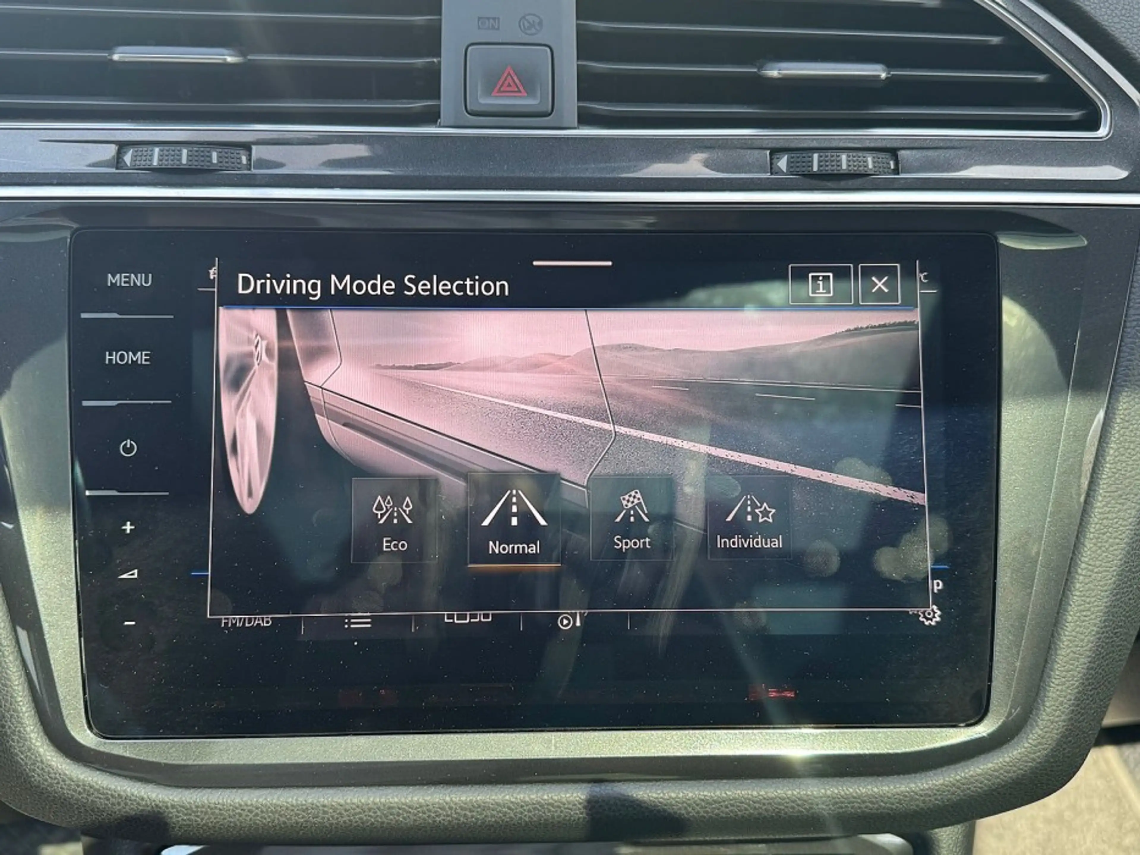 Volkswagen Tiguan Allspace 1.5 TSI Highline Business R line.Digi.Leder.Pano — photo 14