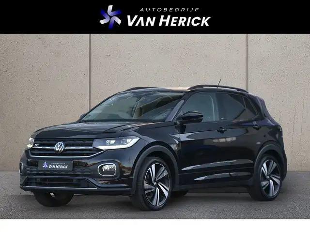 Volkswagen T-Cross 1.5 TSI 150PK R-Line Automaat | ACC | Stoelverwarm