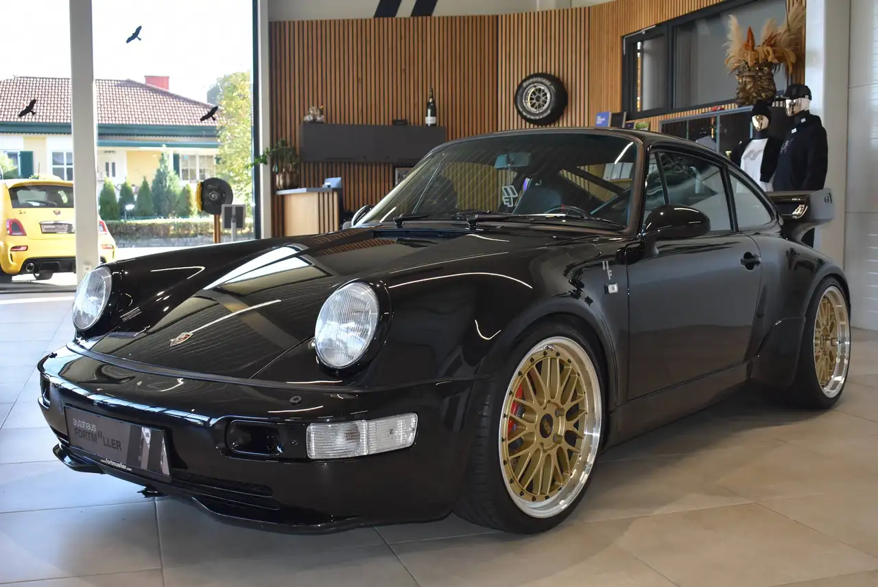 Porsche 964