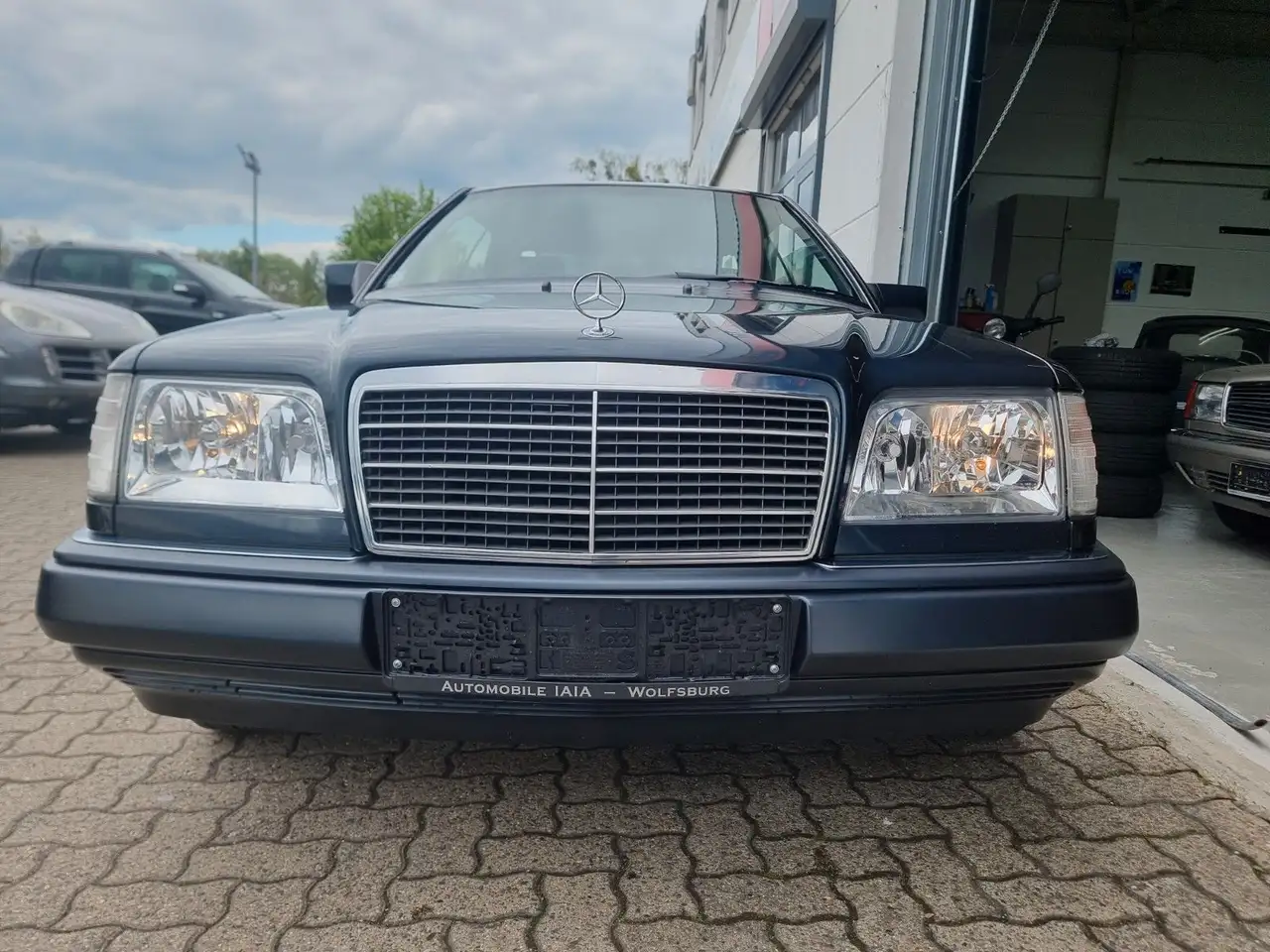 Mercedes-Benz E 200 Coupe / 2- Hand/Klima/Allwetterreifen, foto 8